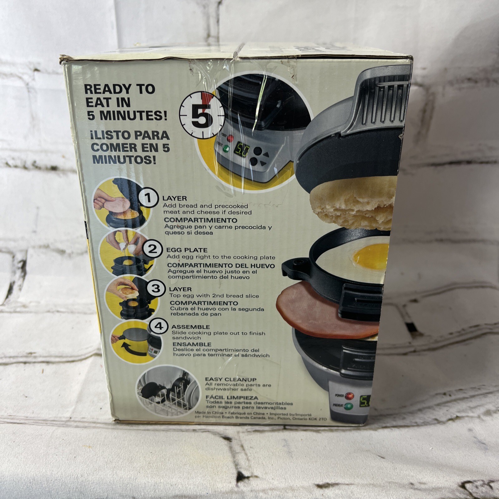 Hamilton Beach Breakfast Sandwich Maker w/Timer 25478 Silver NEW