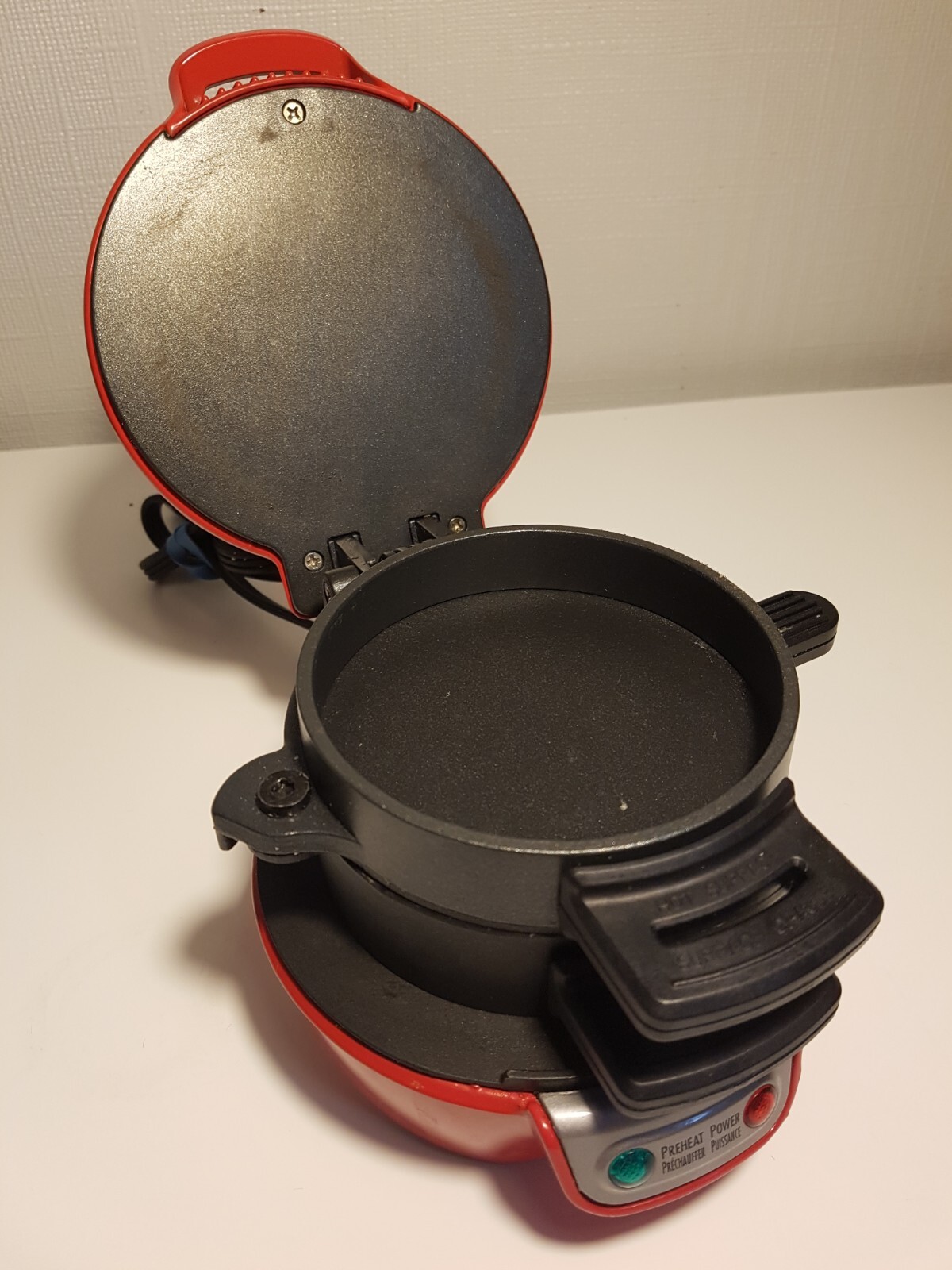 Hamilton Beach Breakfast Sandwich Maker Model 25476C Egg McMuffin Tested Working