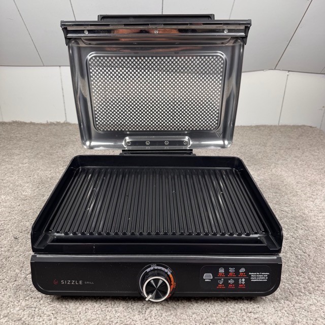 Ninja Sizzle Smokeless Indoor Grill 14″ Electric Griddle GR 15 Series GR 100