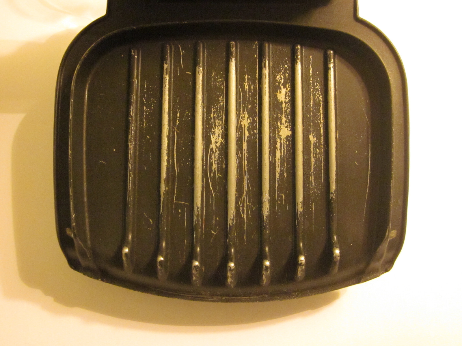 George Foreman Lean Mean Fat Reducing Grilling Machine w/ Bun Warmer GR10ABW