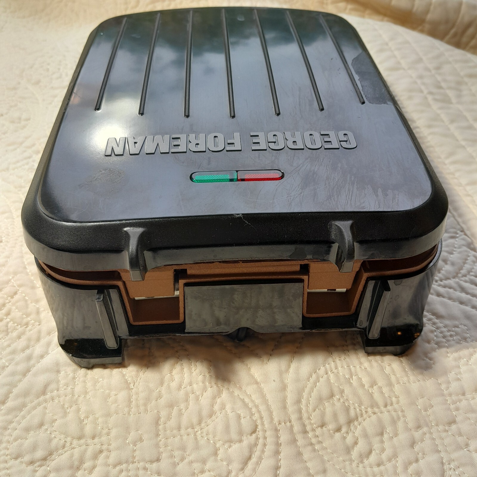 George Foreman 2 Serving Contact Grill Adjustable Barbecue Angle Non Stick USA