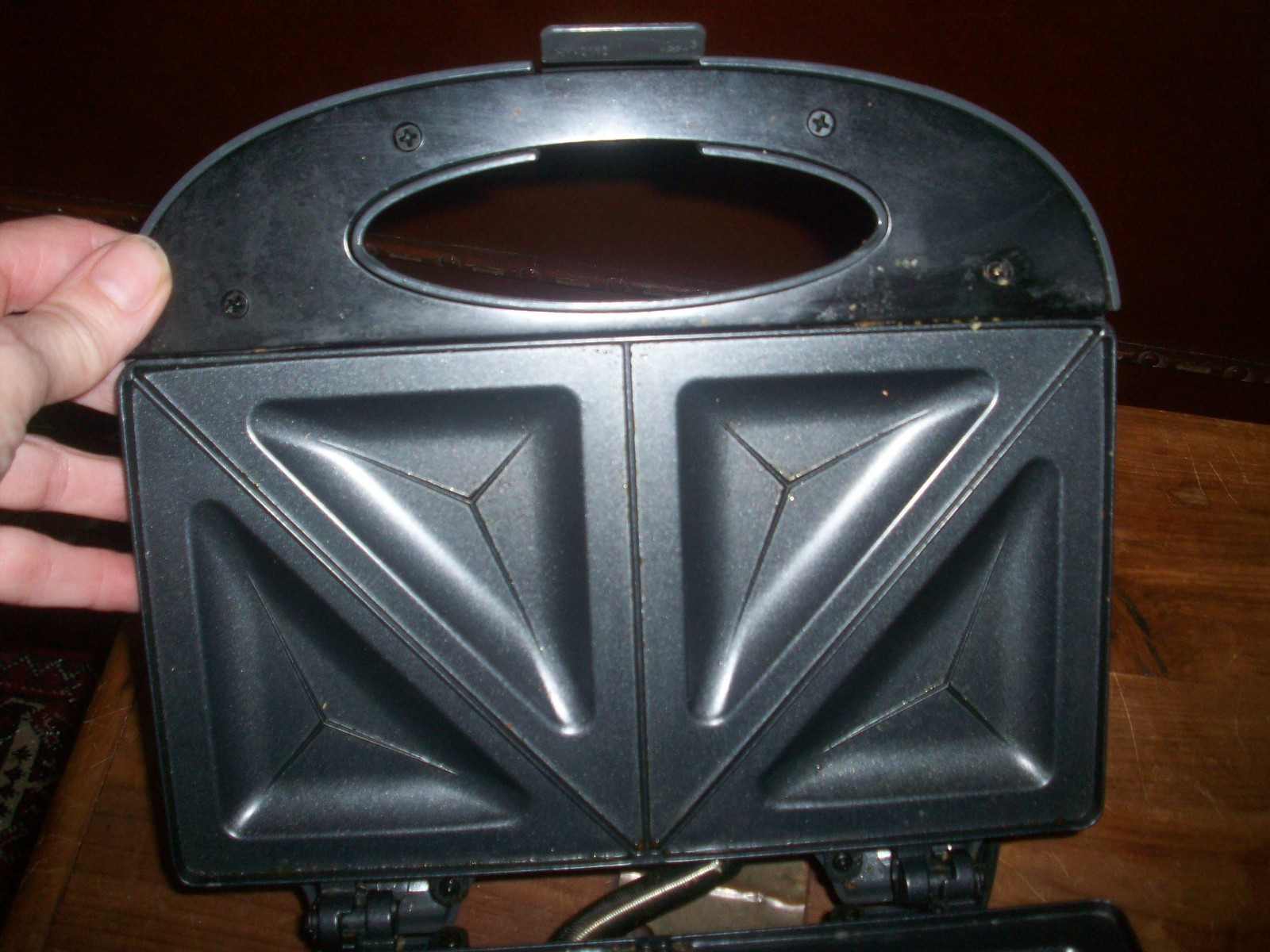 Sunbeam Sandwich Maker 2 Slice Non Stick Cool Touch Handle Gray, Compact tested