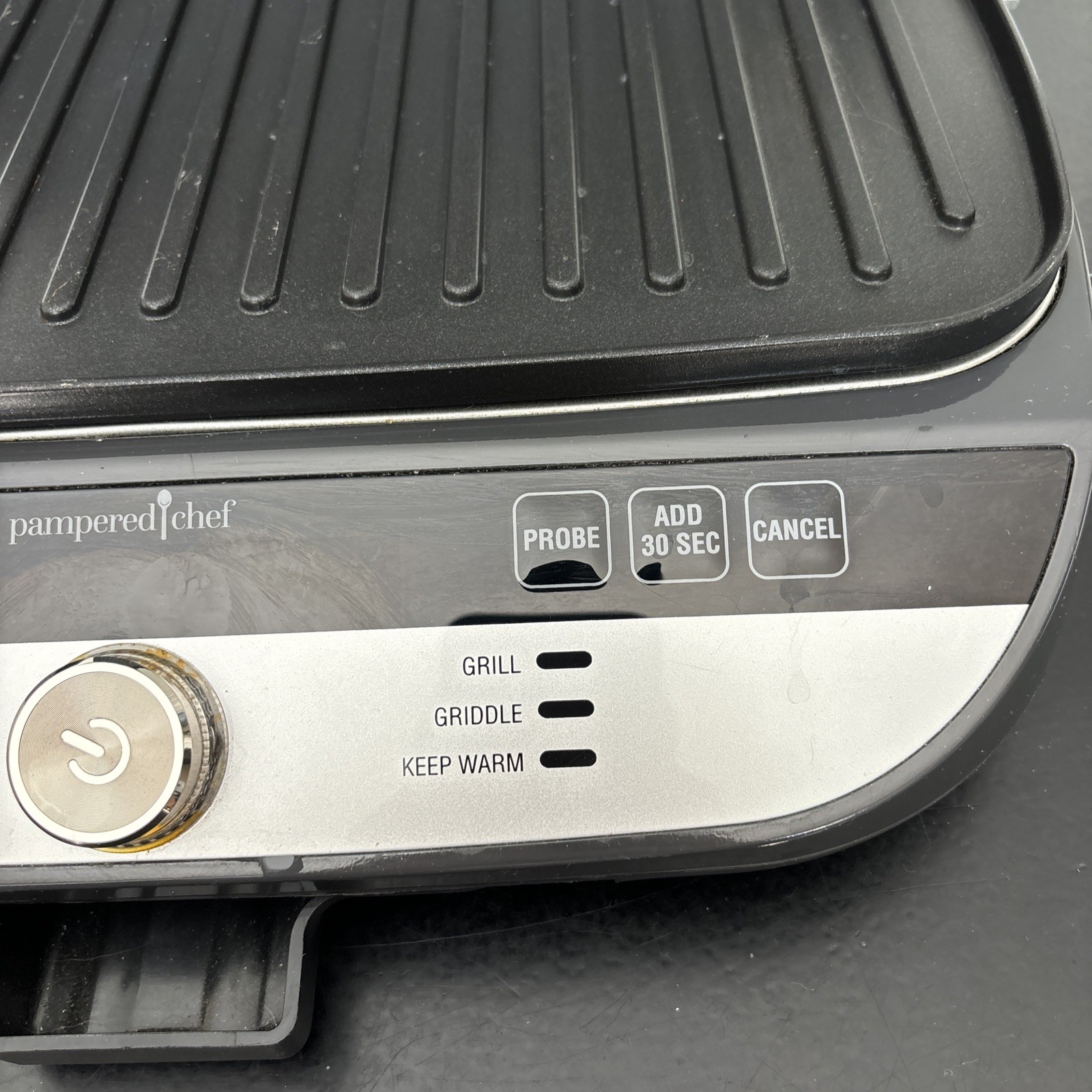 Pampered Chef Deluxe Electric Grill and Griddle Model 100348 No Temp Probe