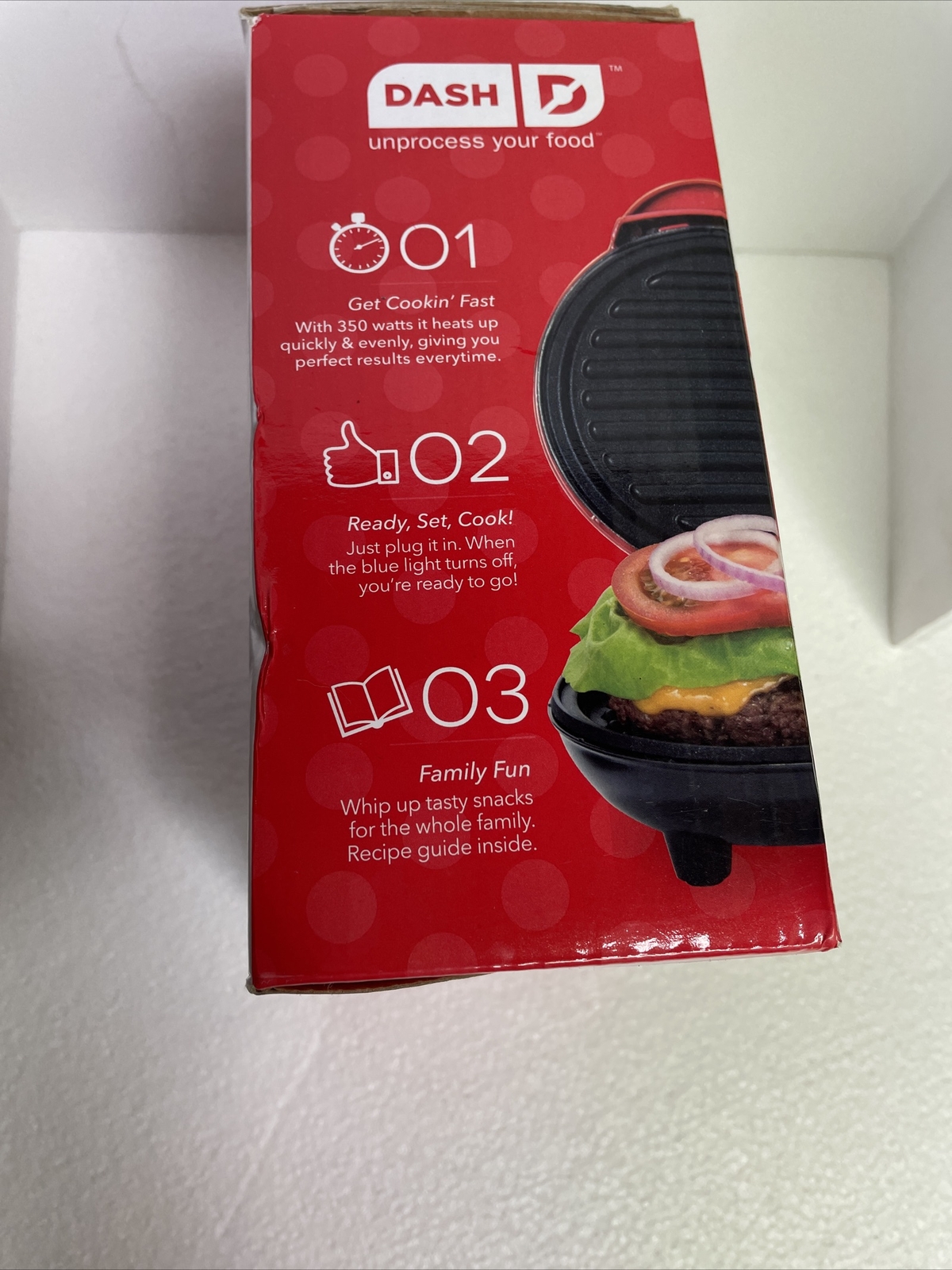Dash mini maker grill, Red New in Box 4″ Surface 350 Watts Easy Clean NEW!