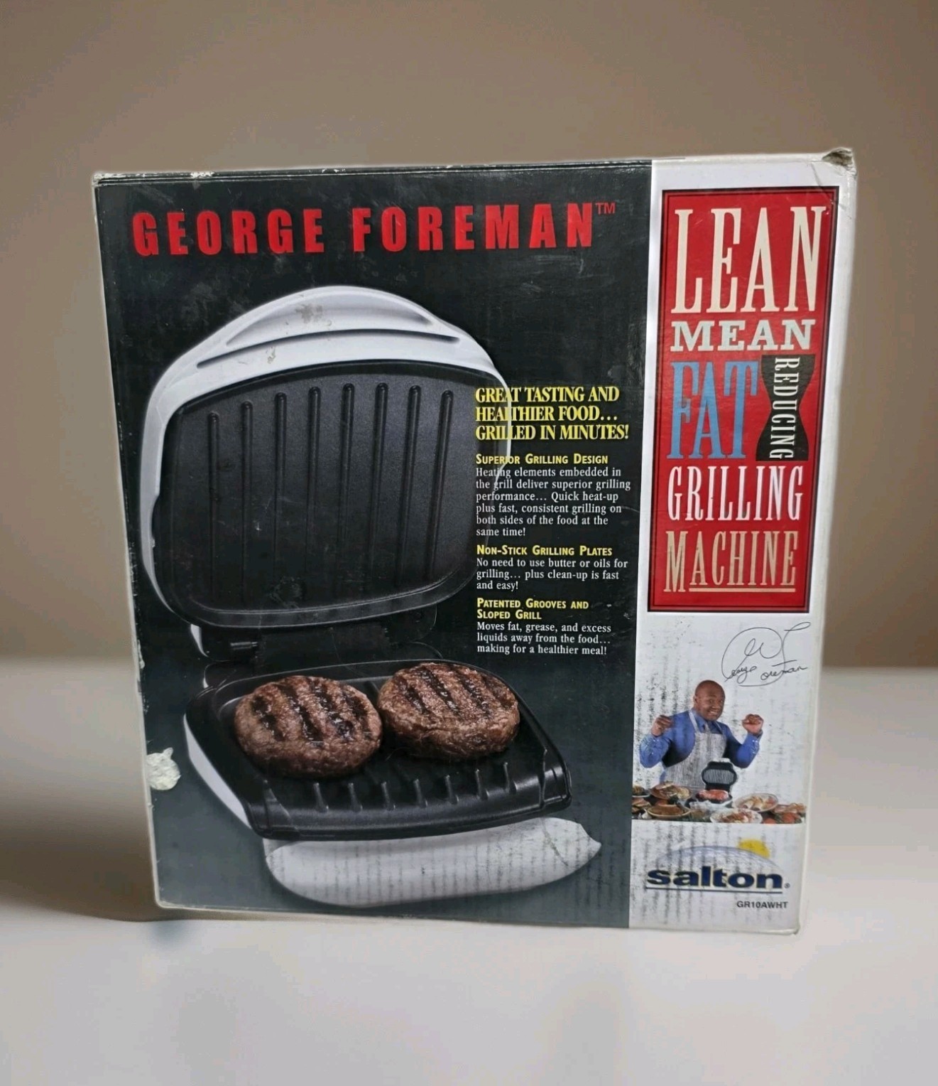 George Foreman “Lean Mean Fat Reducing Grilling Machine” GR10AWHT – Brand New