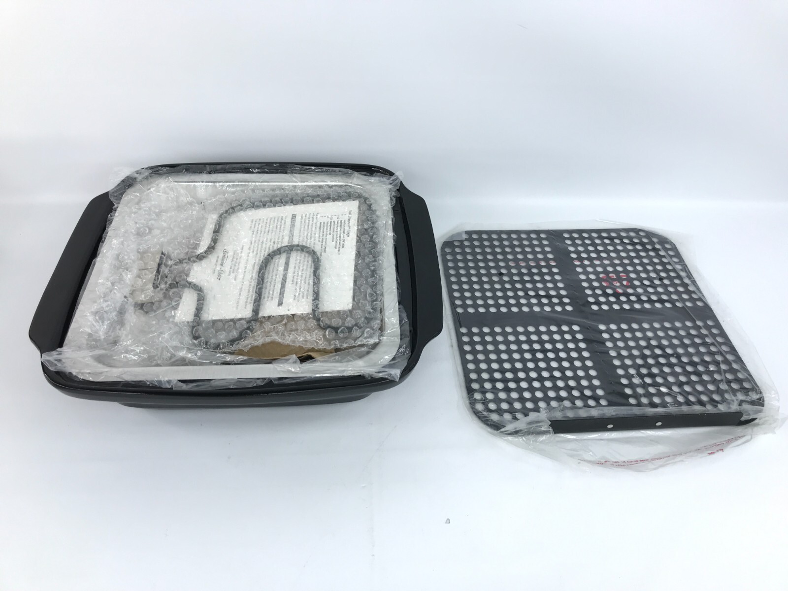 Vintage 1990’s Oster Designer Electric Indoor Grill w/ Black Ceramic Base #4773