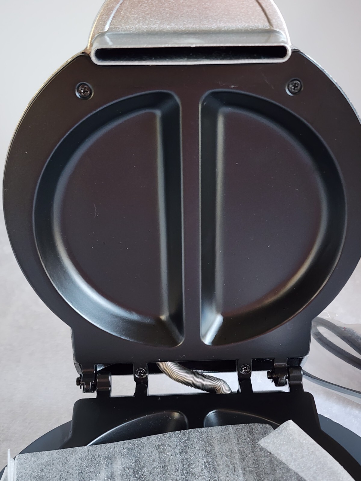 GT Xpress Express 101 Non-Stick Indoor Grill Omelet & Dessert Maker New Open Box