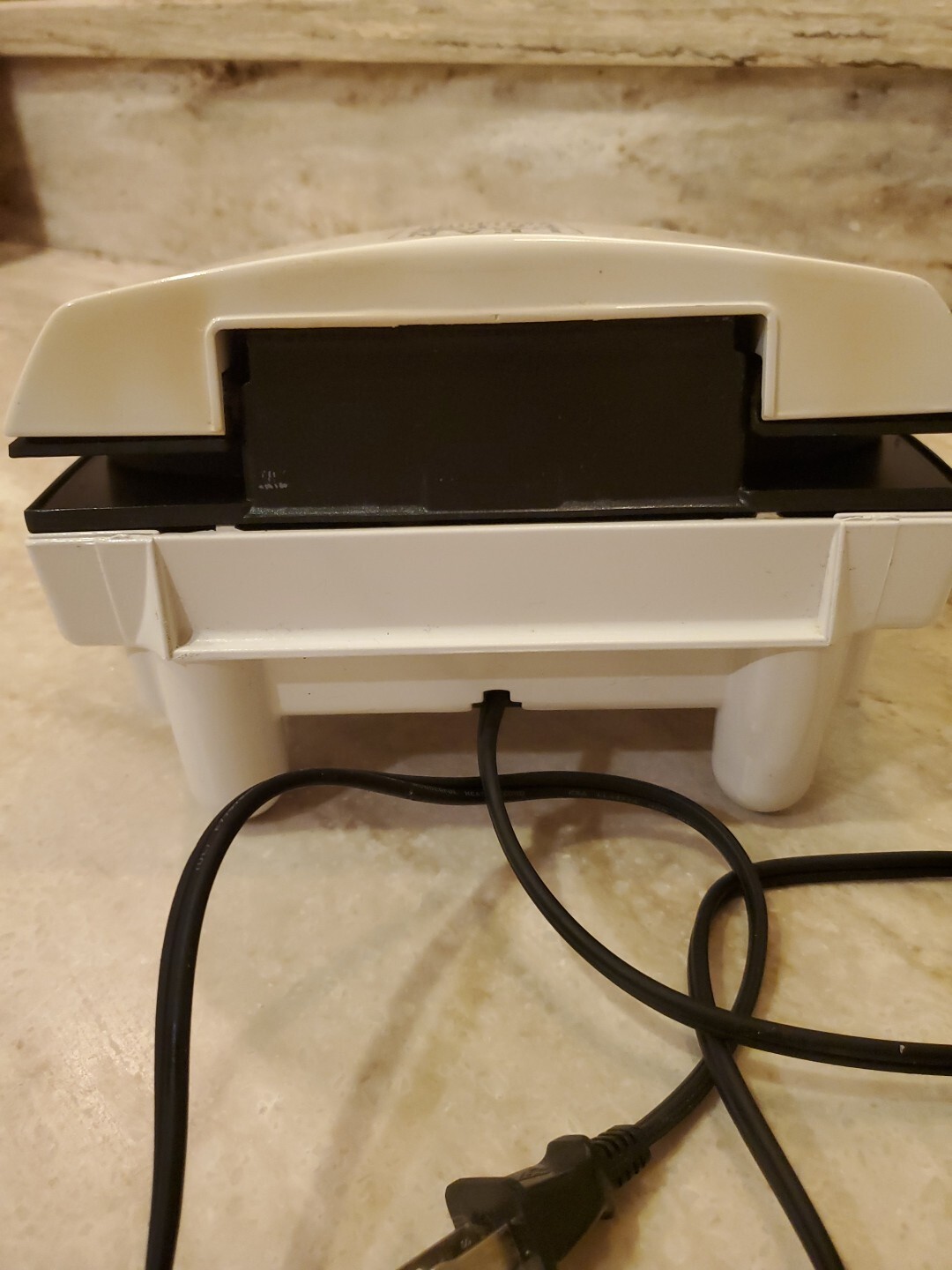 George Foreman GR-20 Lean Mean Fat Reducing Grilling Machine TESTED & WORKS