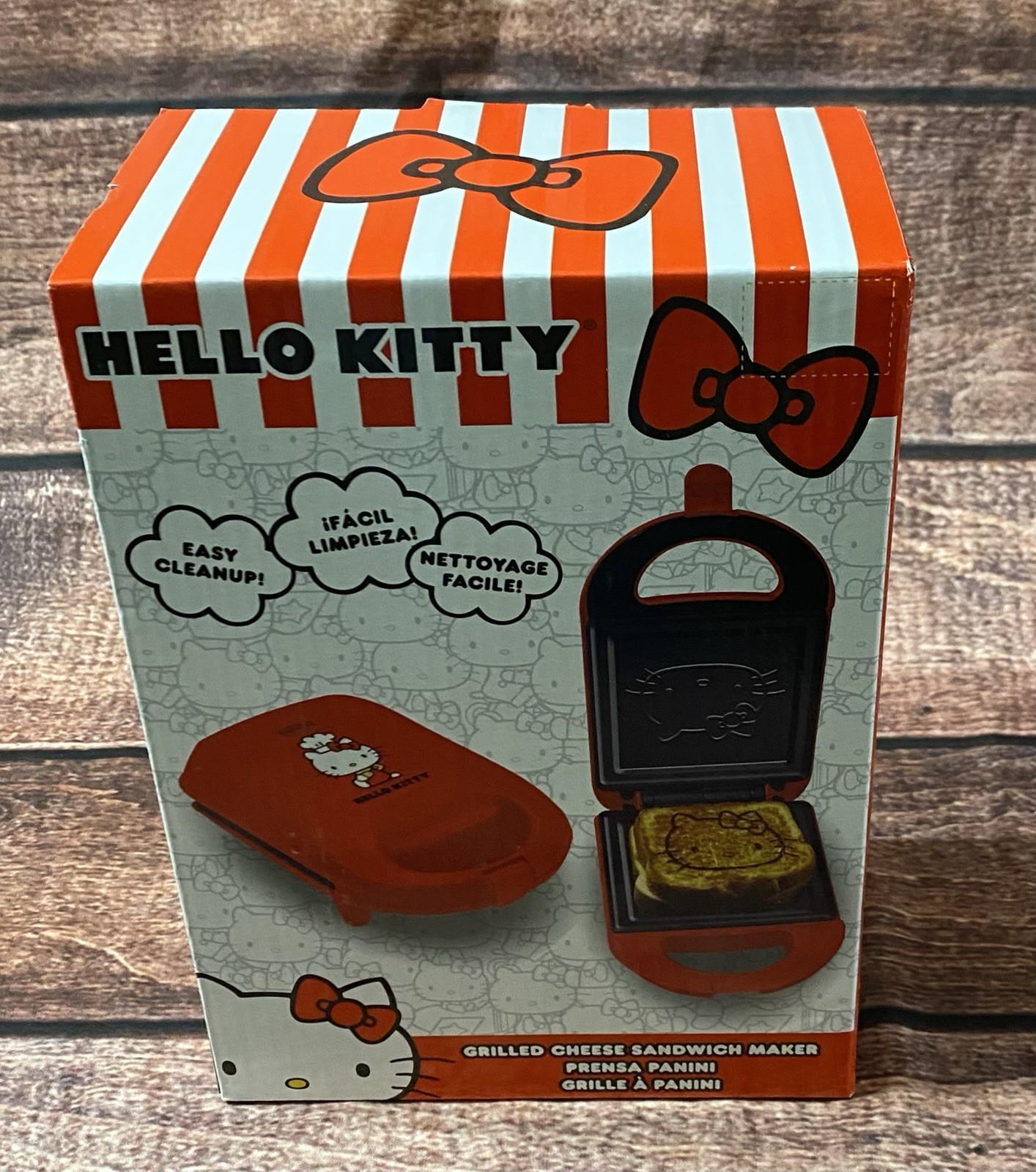 Hello Kitty Grilled Cheese Maker Non-Stick Sandwich Press Uncanny Brands New