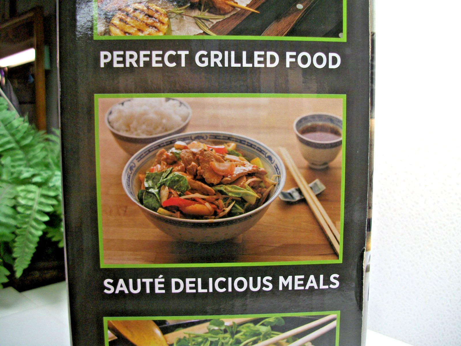 ECO-CHEF 2-in-1 Electric 14″ Non-Stick HOT POT GRILL and 8″ Soup Hot Pot Combo