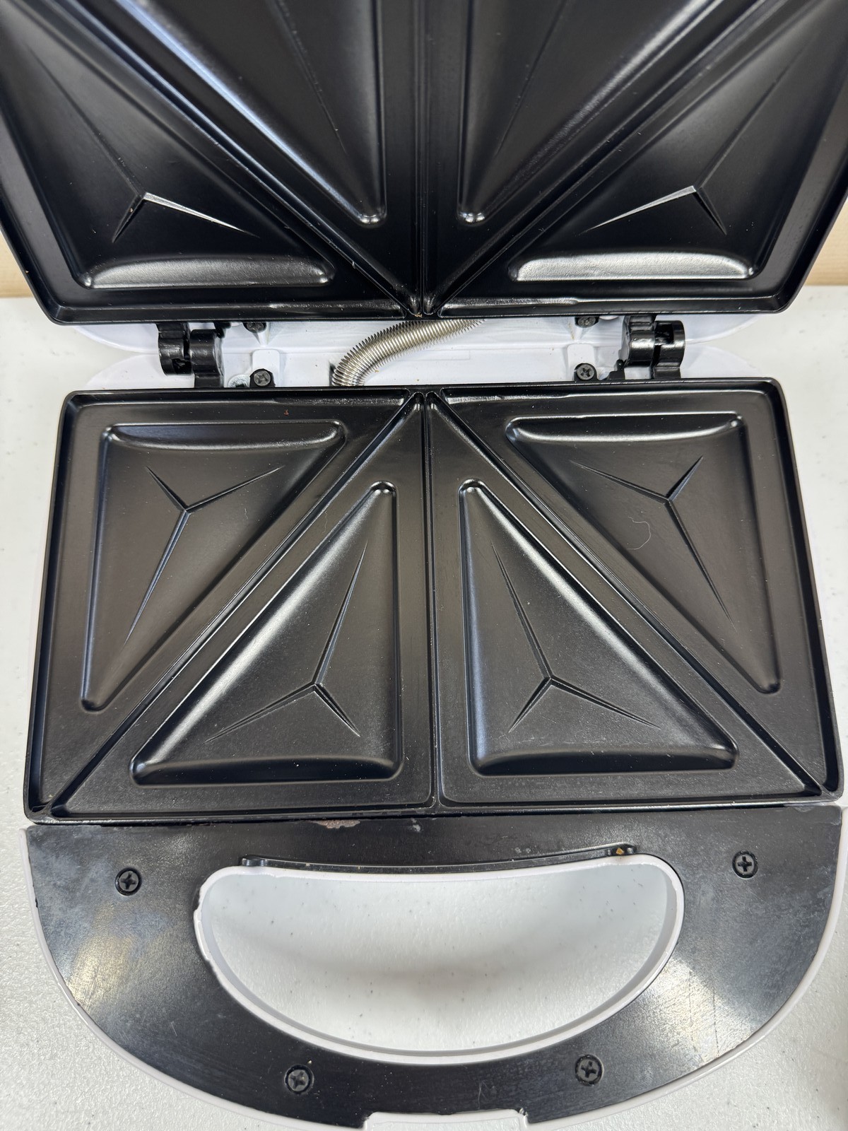 🍀 Brentwood 2-Slice Electric Sandwich Maker Press White & Stainless Steel
