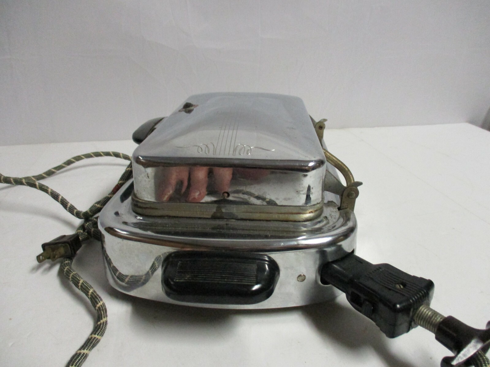Rare Vintage Kenmore Sears Waffle Iron Grill Griddle Model # 307 WORKS GREAT!