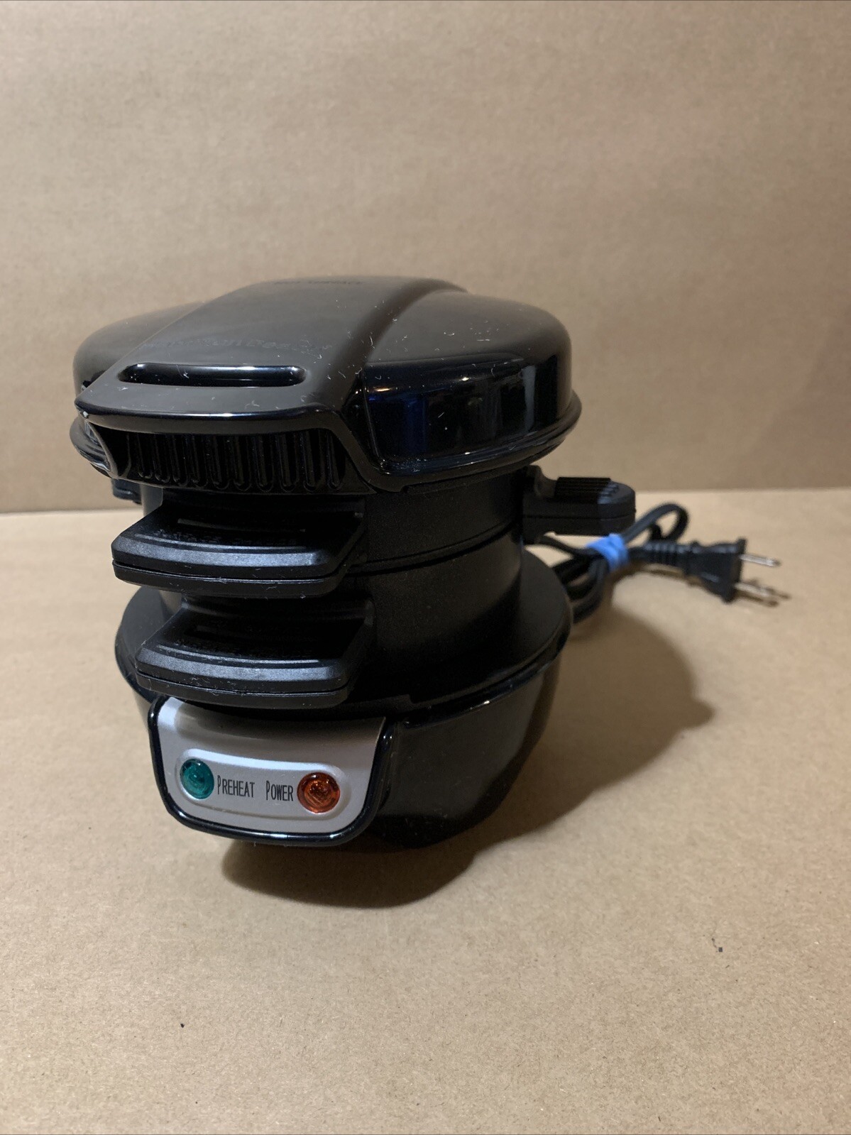 Breakfast Sandwich Maker | St29 | Hamilton Beach