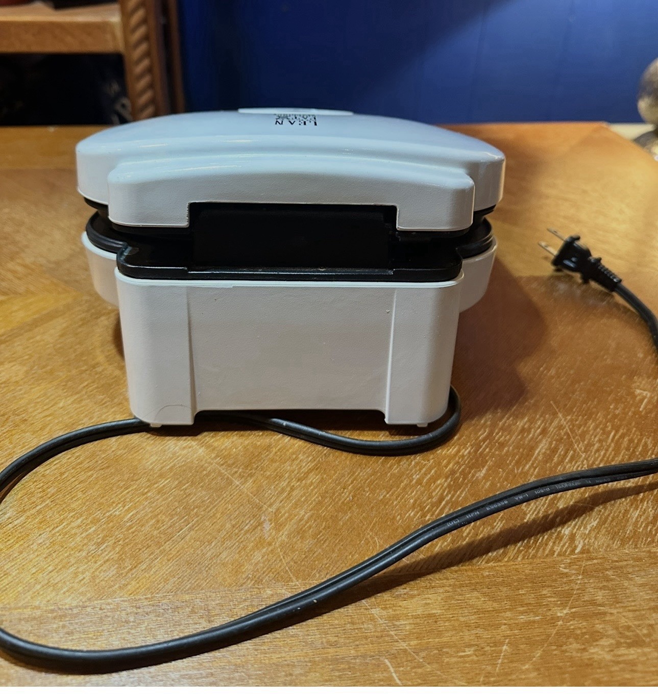George Foreman Lean Mean Fat Reducing GR10AWHT Electric Grill White Non-Stick