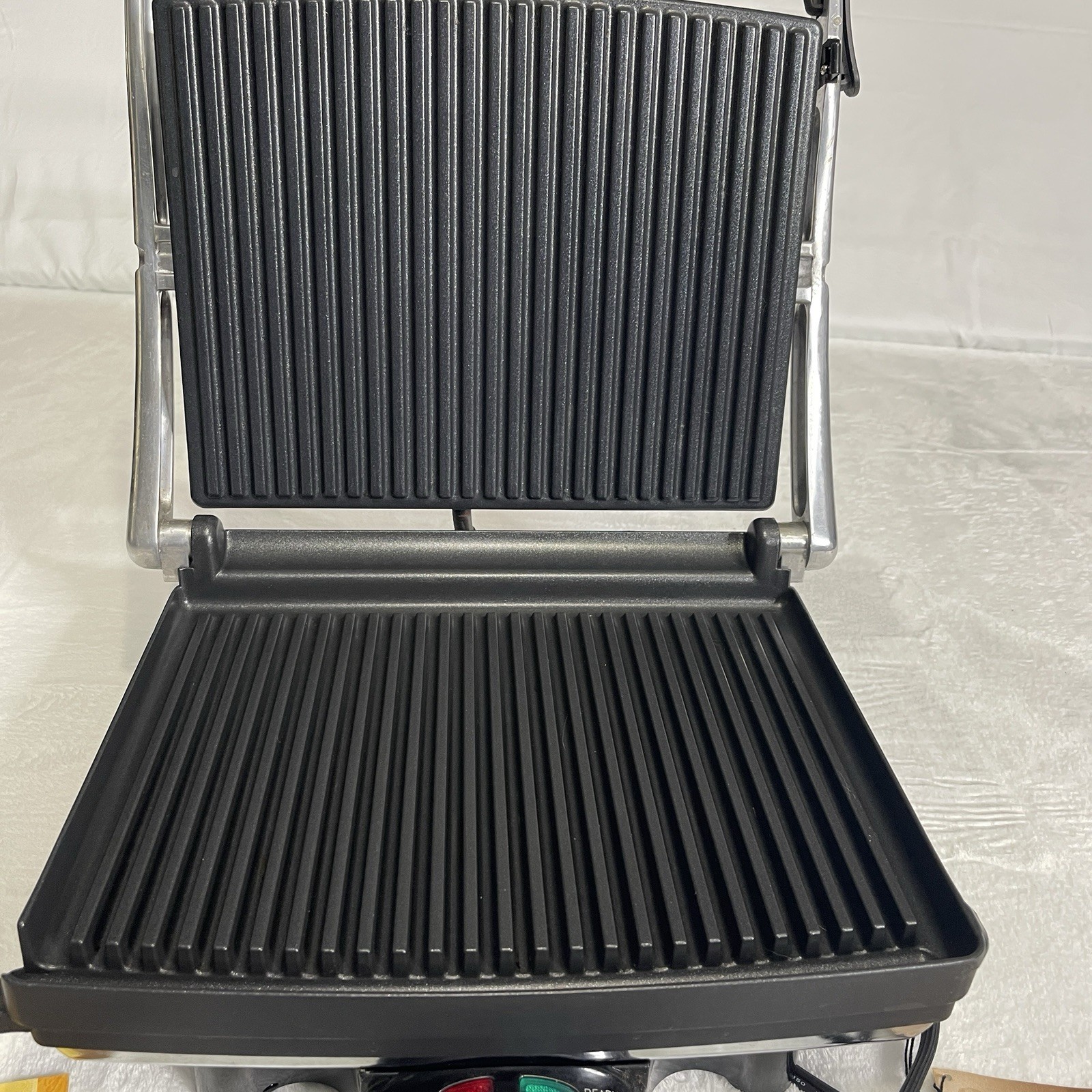 Villaware Uno Panini Grill Sandwich Commercial Style Pro Press Design 2160 EUC