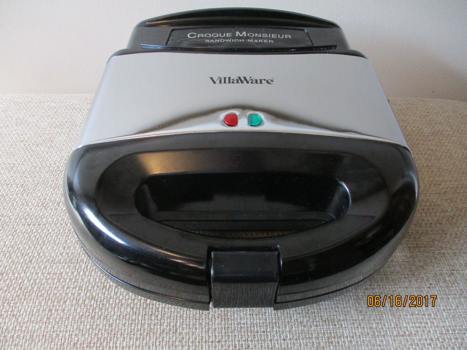 VillaWare Electric Croque Monsieur Sandwich Maker Grill & Seal