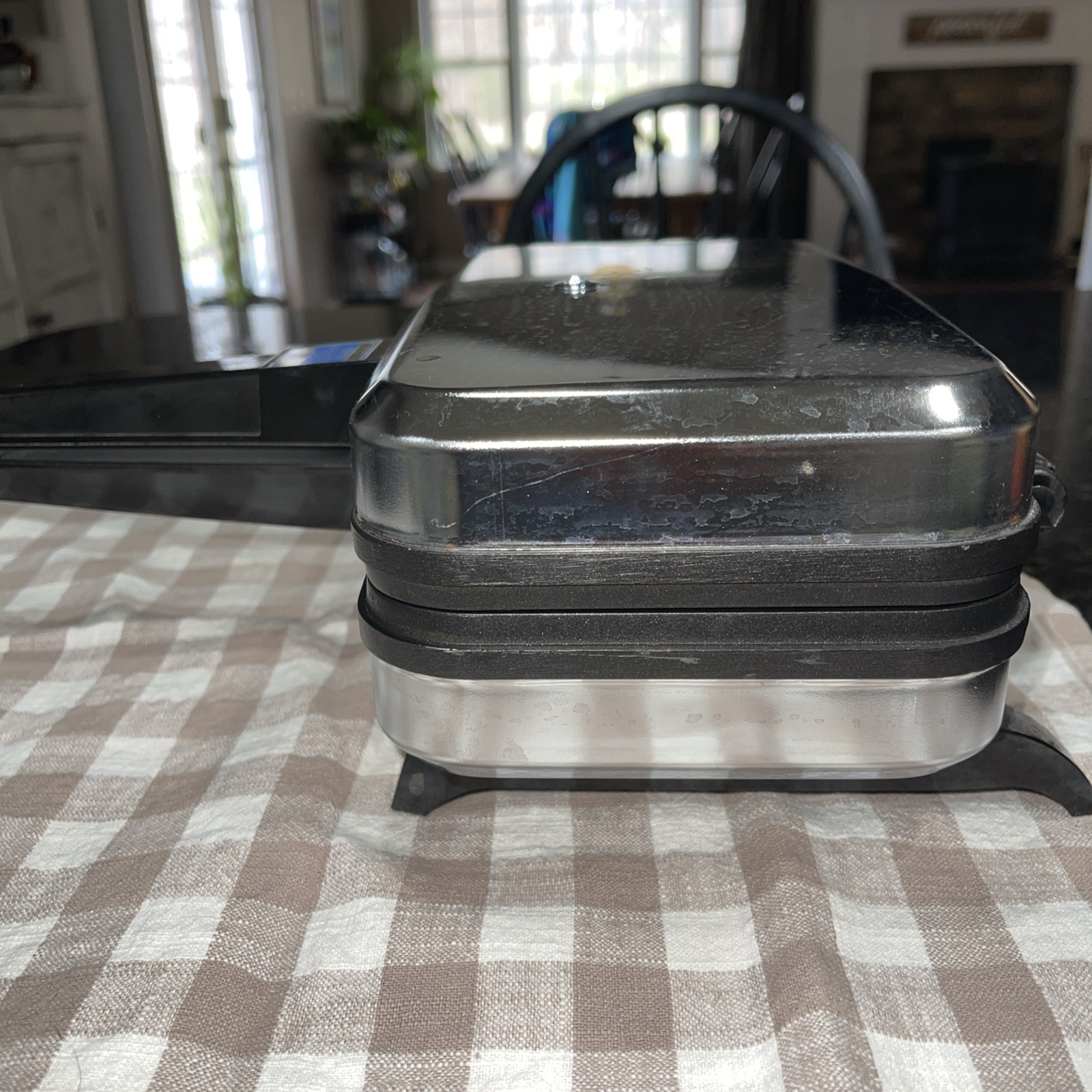 Vitantonio French Clamshell Sandwich Chef Model 650 VTG Stainless Chrome WORKS