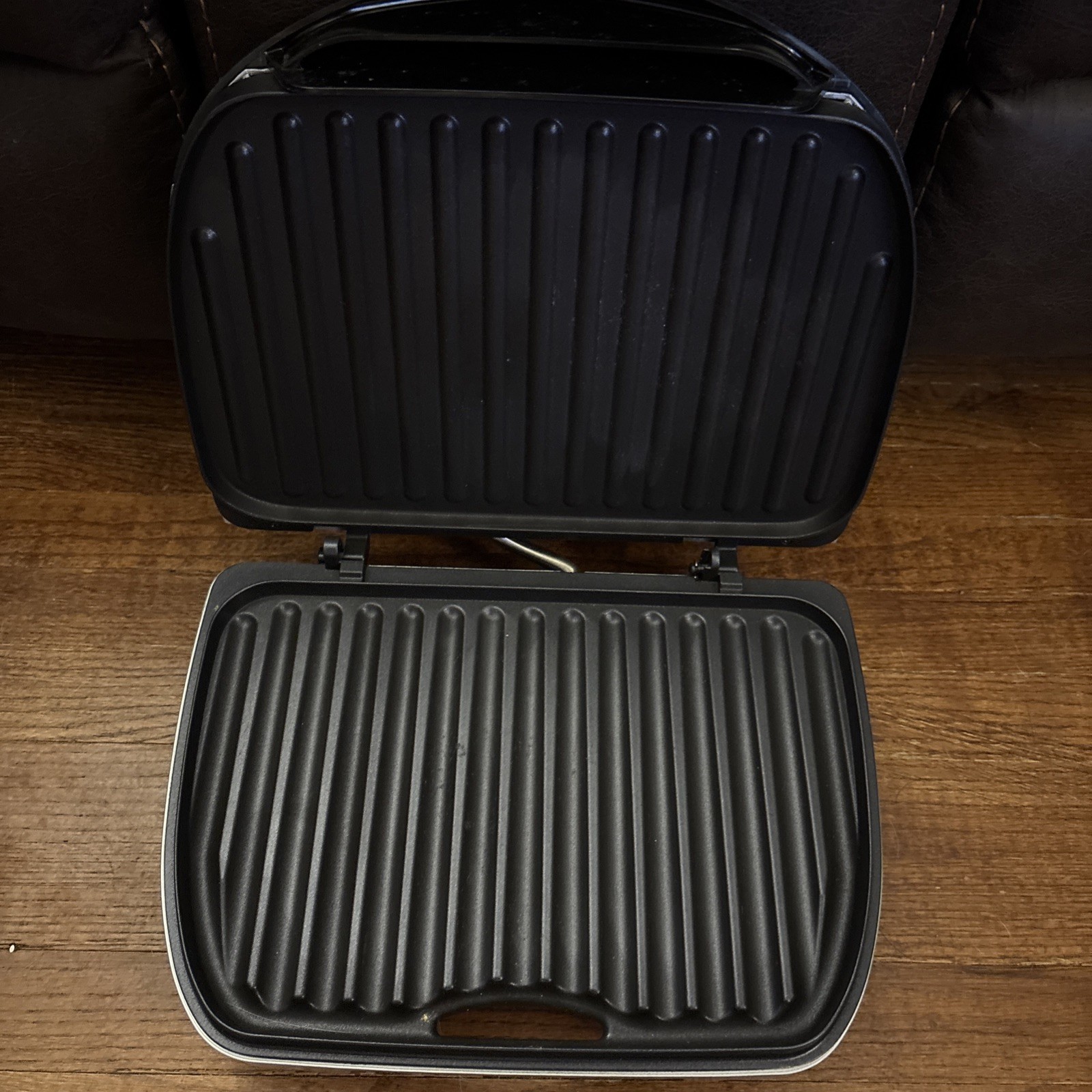Hamilton Beach 25371 Indoor Electric Grill Nonstick Grilling Press WORKS