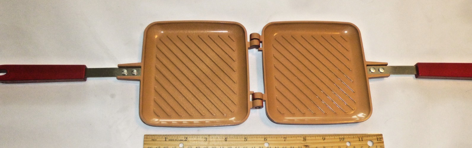 Red Copper Flipwich Non-Stick Sandwich Maker Grilled Sandwich Panini Pan
