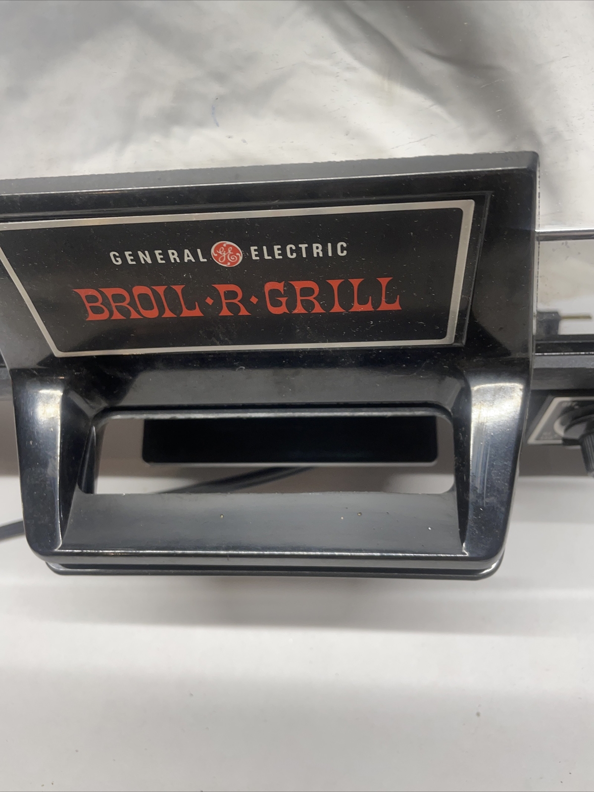 Vintage General Electric GE Broil R Grill Chrome Electric Broiler 3820-112