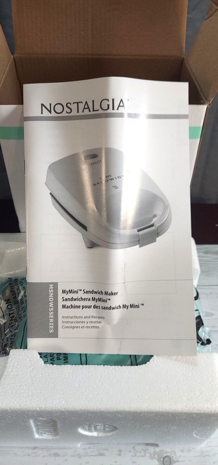 Nostalgia MyMini Sandwich Maker Mint Green Grilled Cheese Open Box