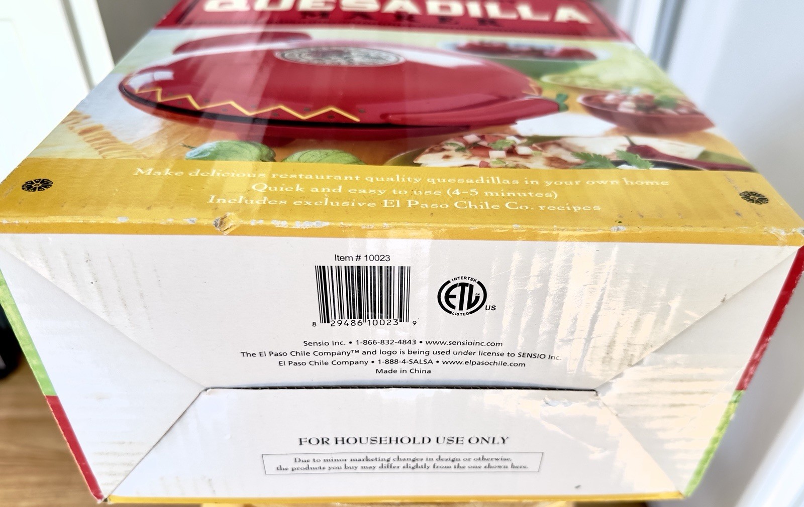 El Paso Chile Company Quesadilla Maker S676 Red Pepper Design NEW in Open Box