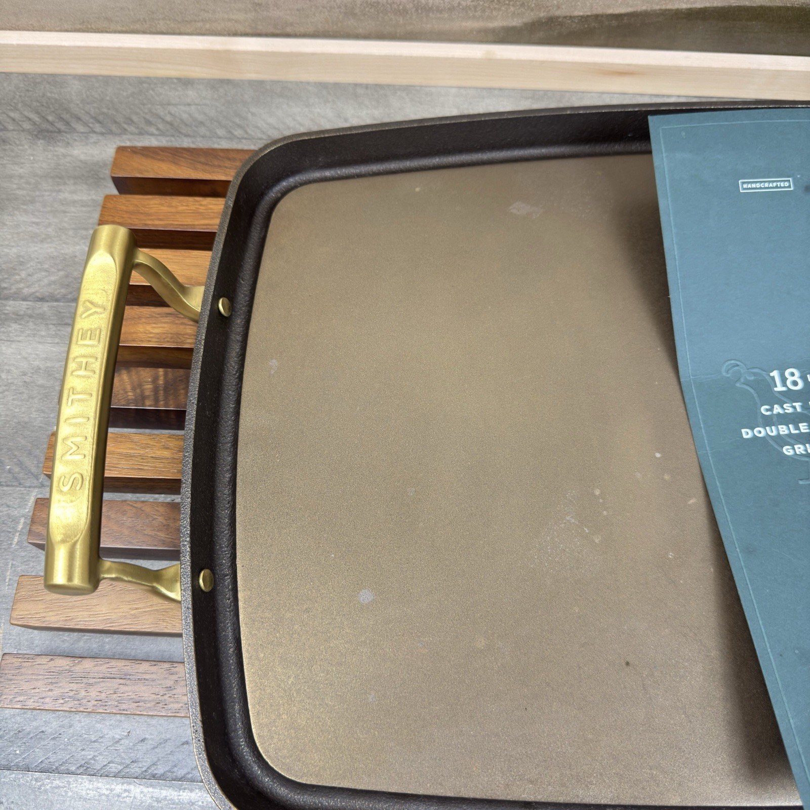 Williams Sonoma Smithey Seasoned Cast Iron Double Burner Griddle Broken Handle