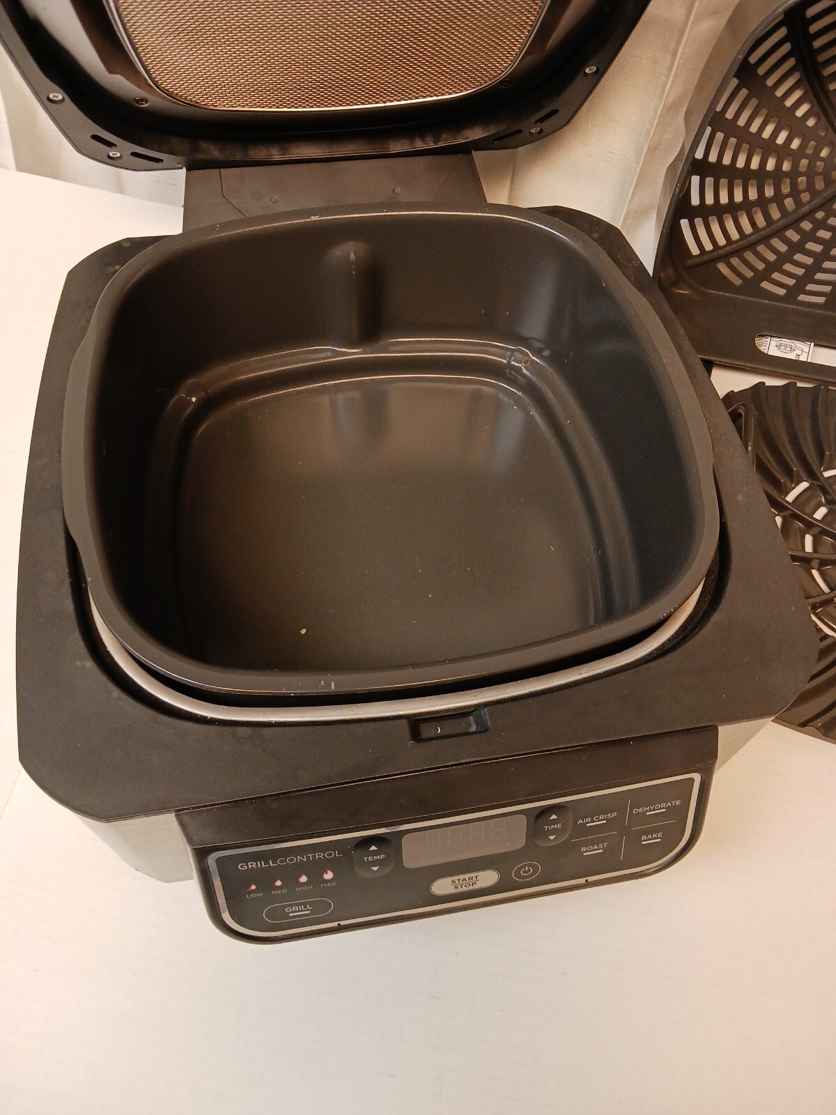 Ninja Foodi Smart 5-in-1 Indoor Grill – AG301
