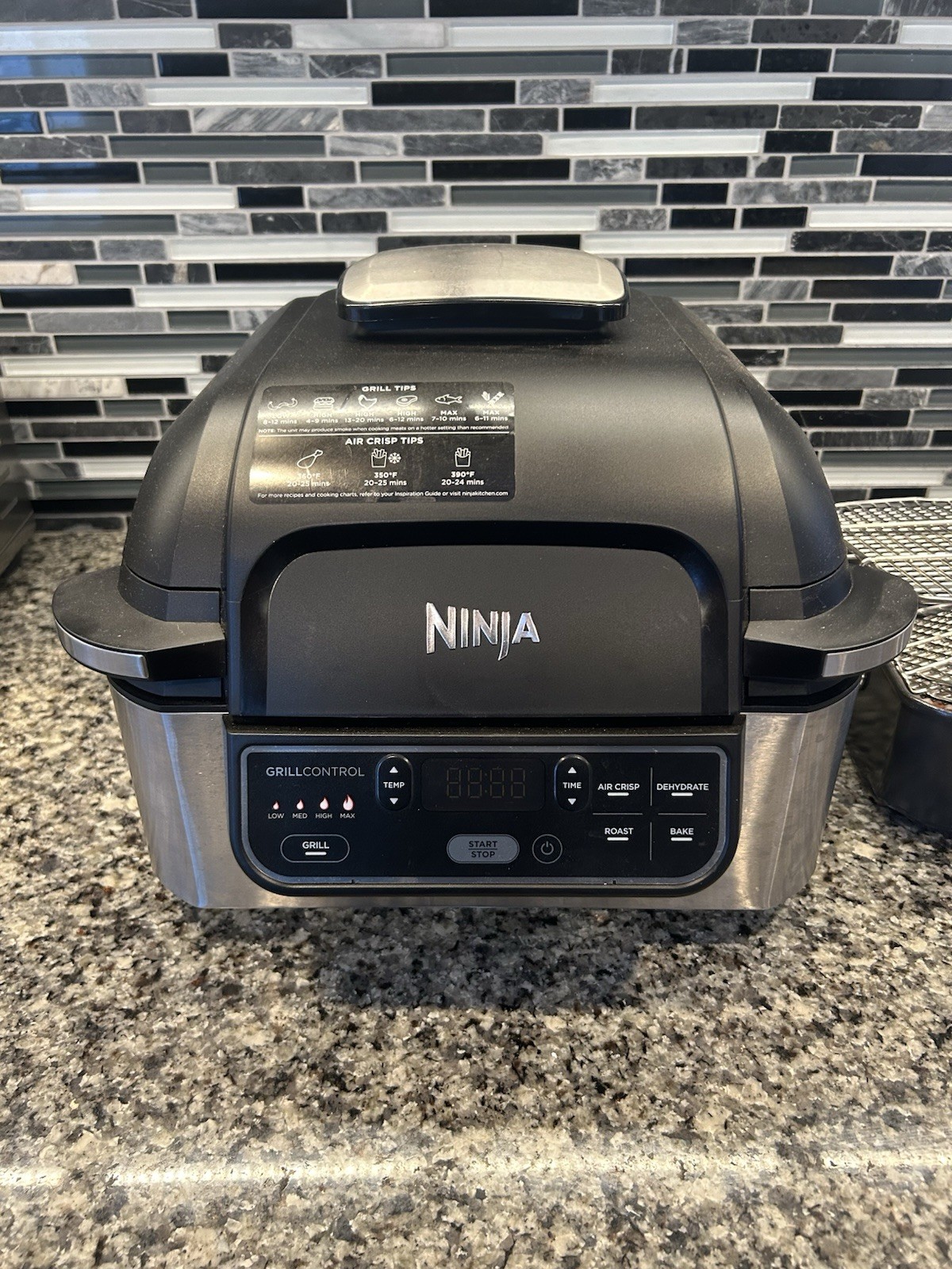 Ninja Foodi 5-in-1 Indoor Grill and Air Fryer – Black/Silver (AG302 JM1)