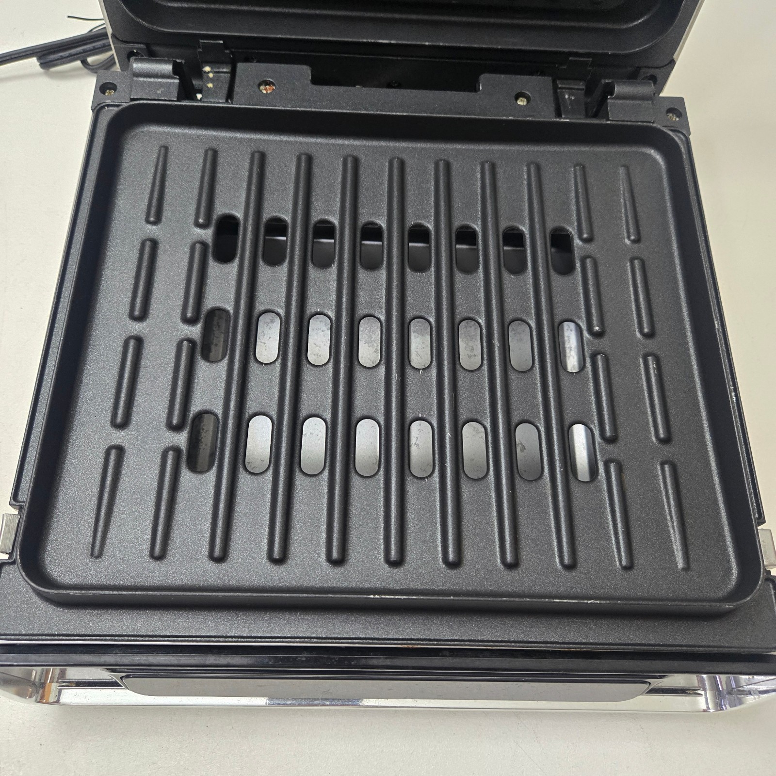 George Foreman Family Size GRD6090B Smokeless-Digital Smart Select