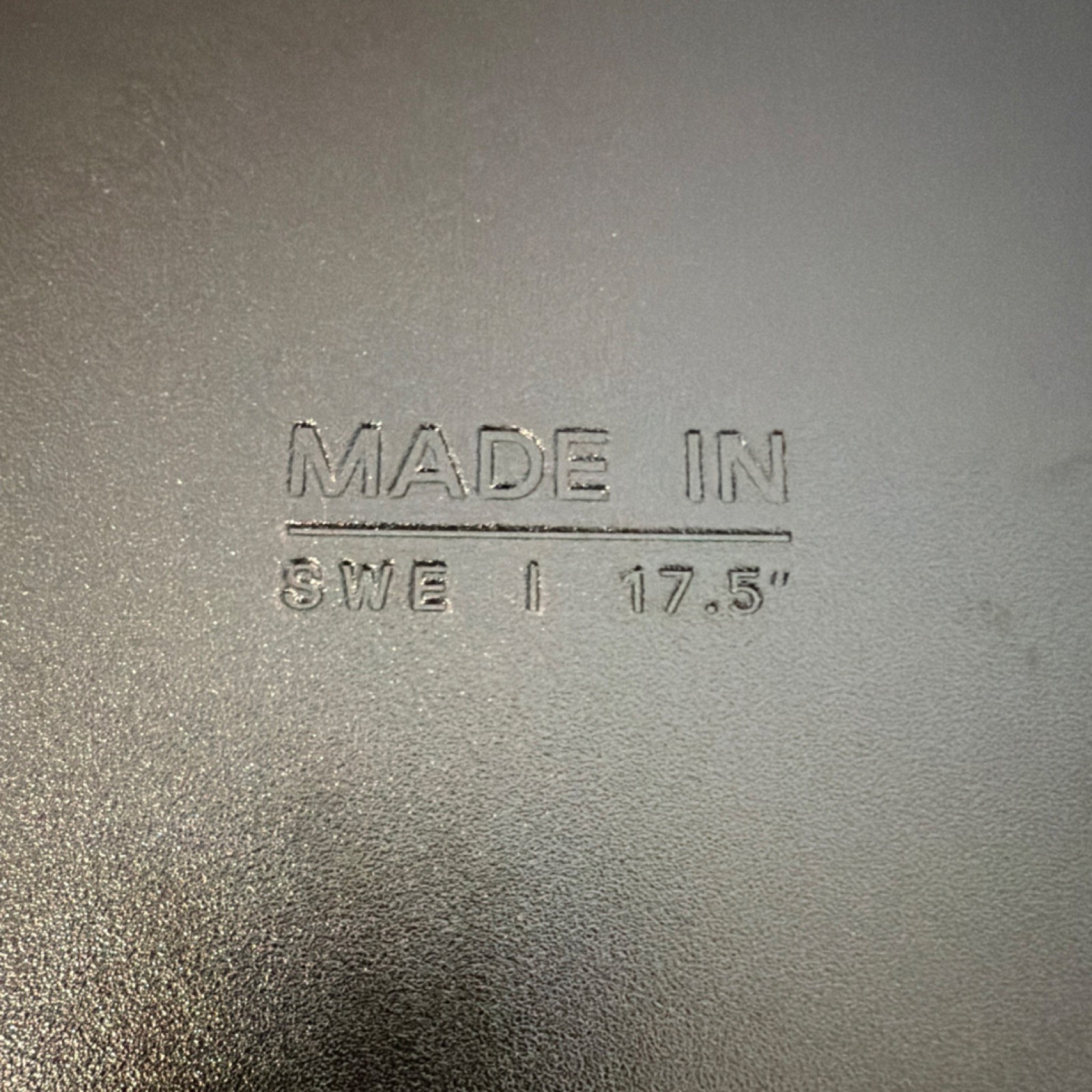 Made In Round Carbon Steel Grill & Griddle Pan 17.5 in Black