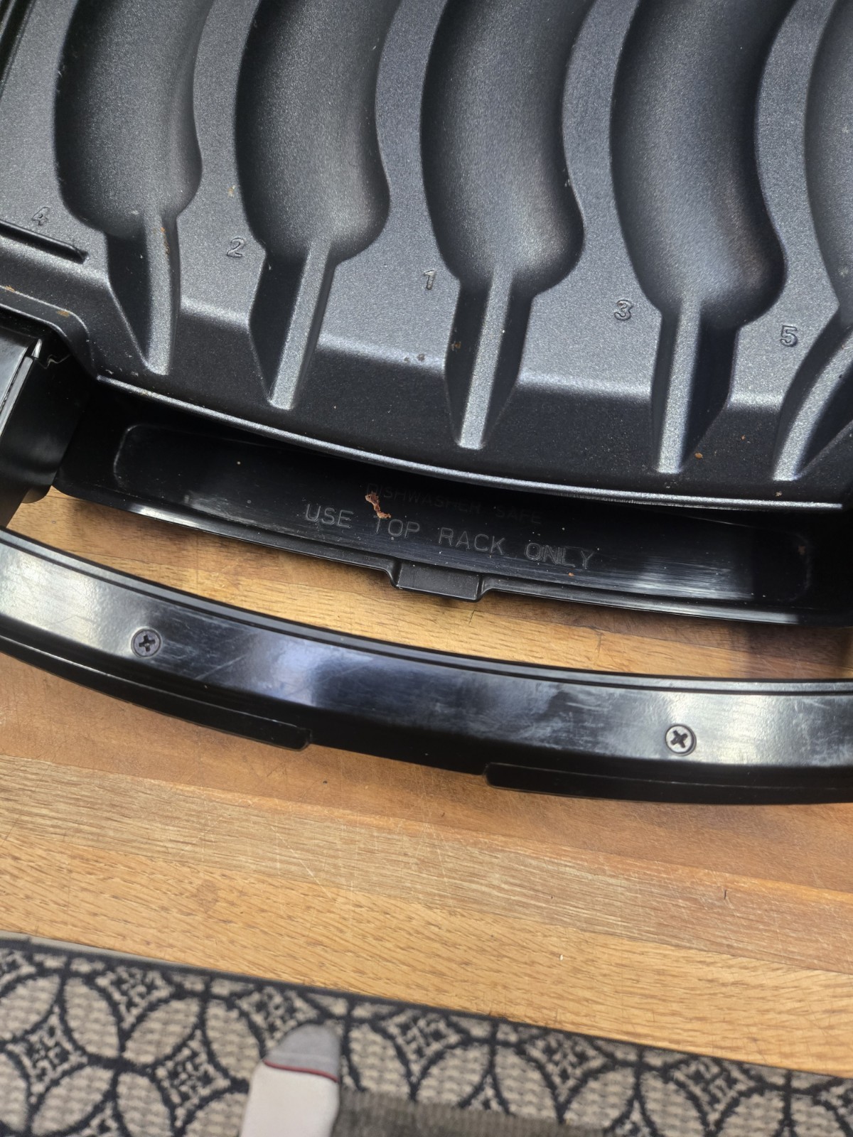 Johnsonville Sizzling Sausage Electric Grill BTG-0498 & Drip Tray CLEAN TESTED
