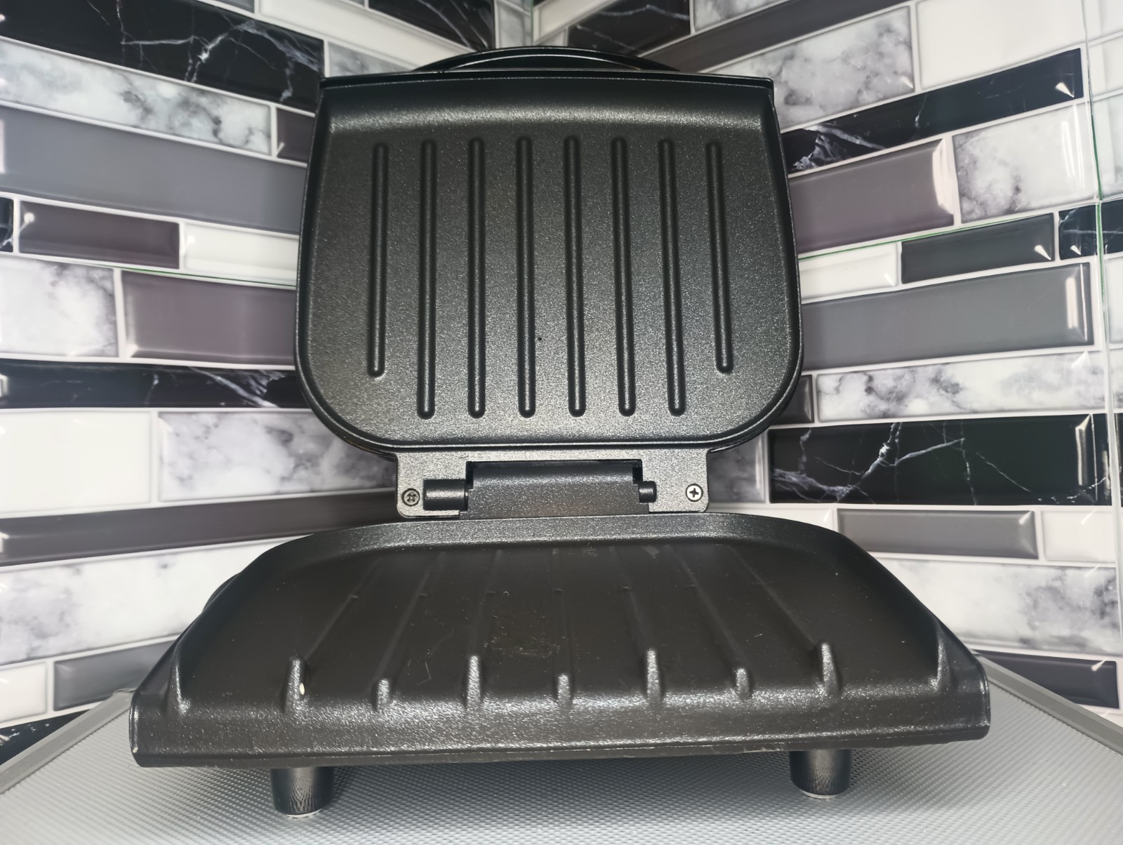 George Foreman GR0036B Grill Electric Indoor Non- Stick Grill Tested Working