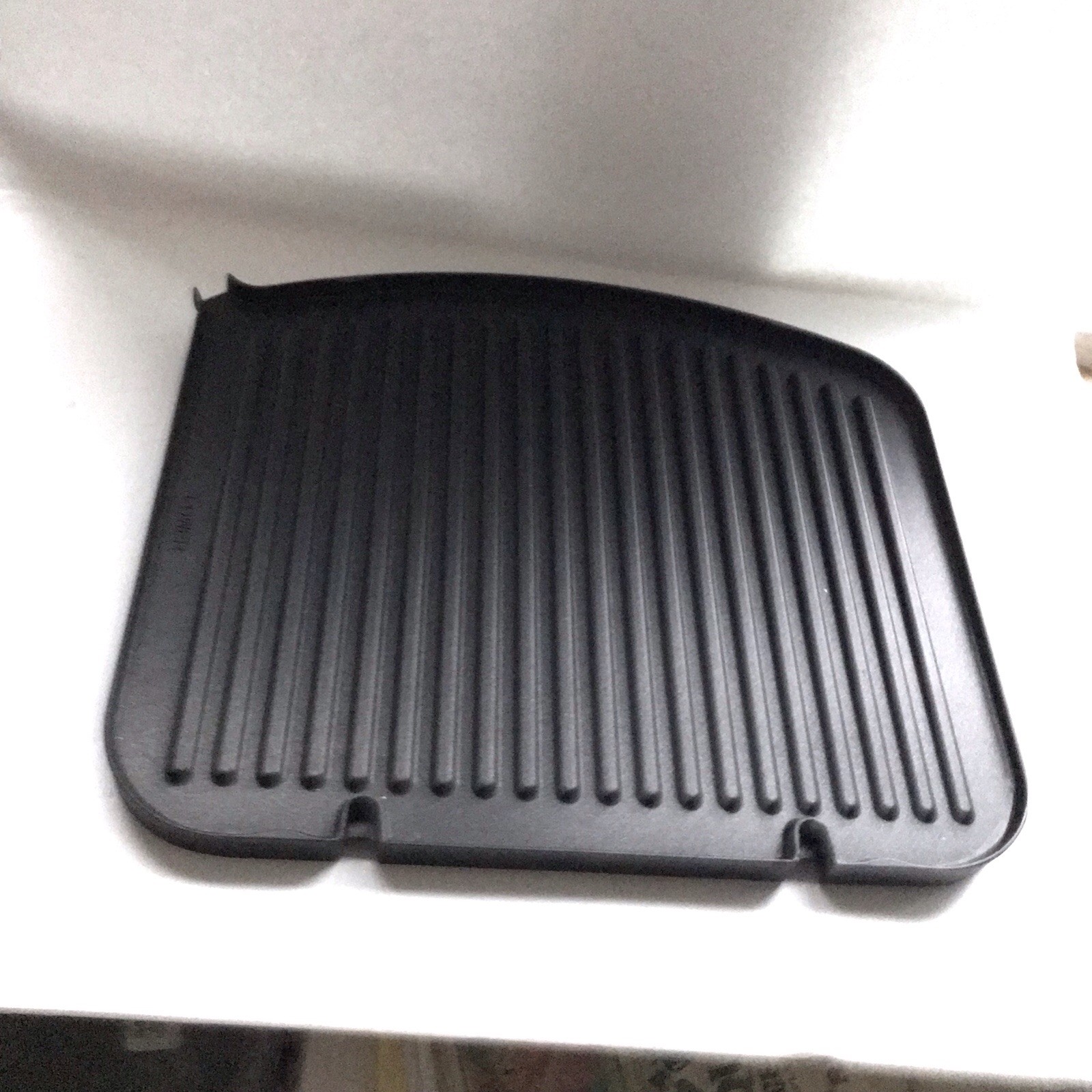 Emson China Plate Grid Top Steak Grill Black