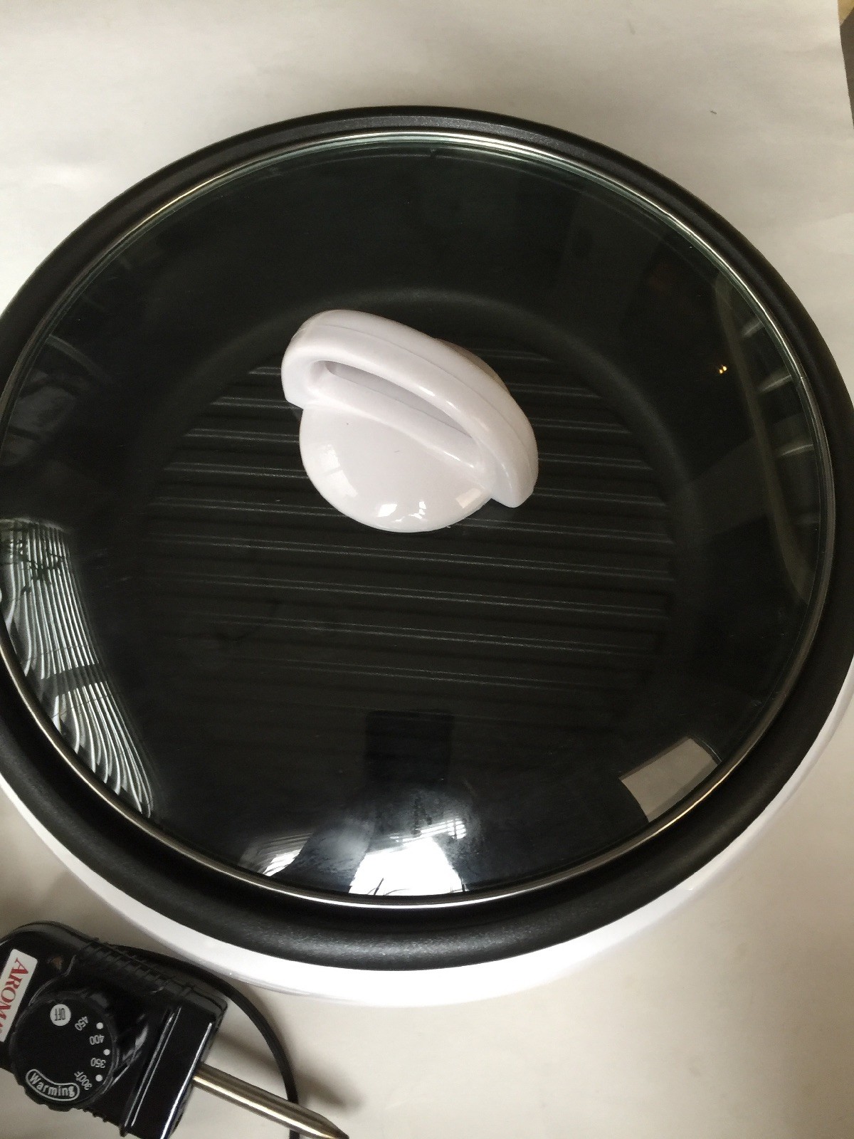Aroma ASP-133 Grillet 3 in 1 Indoor Electric Grill., Pot and Steamer 10″