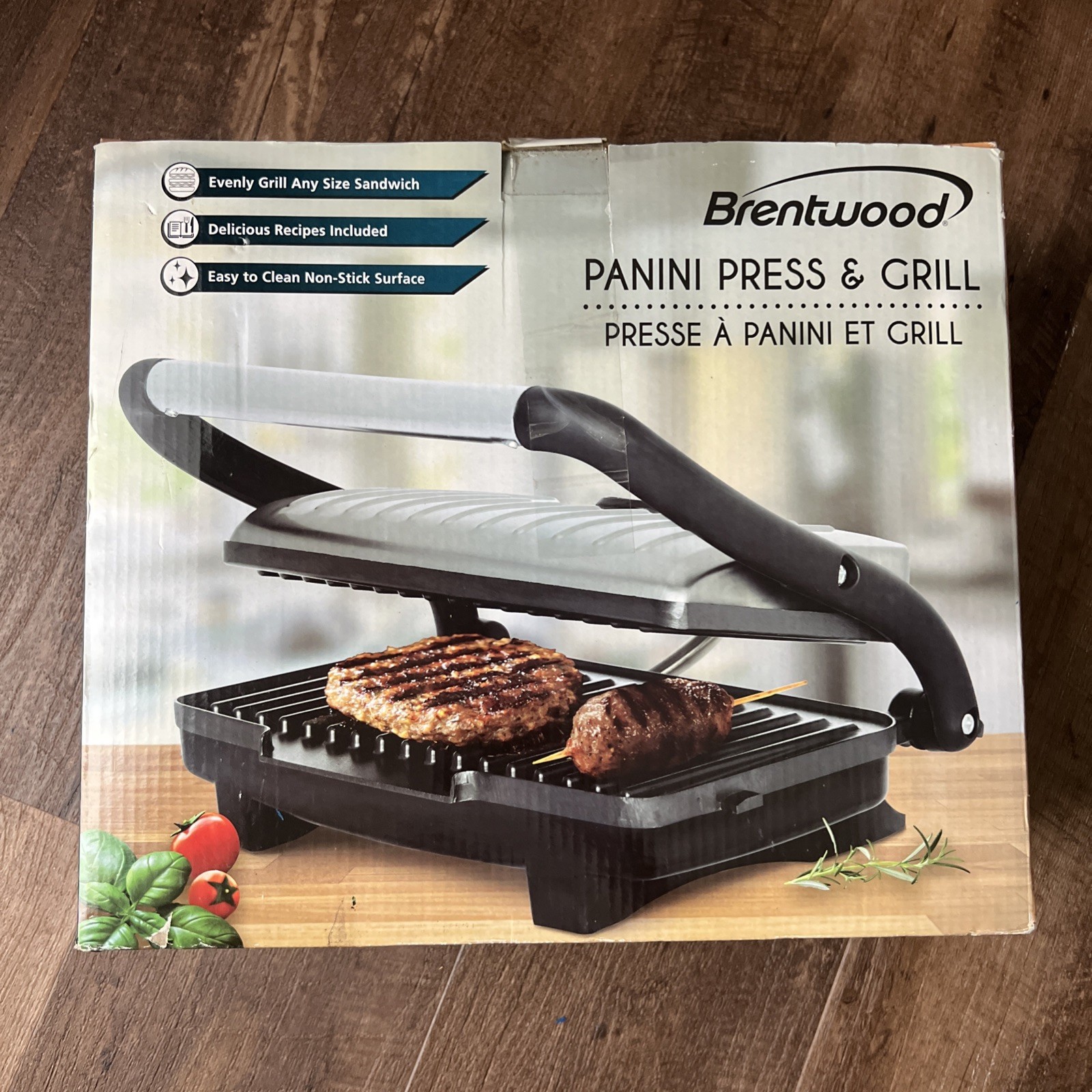 Brentwood Panini Press and Grill Non-Stick TS-611 NEW Sealed