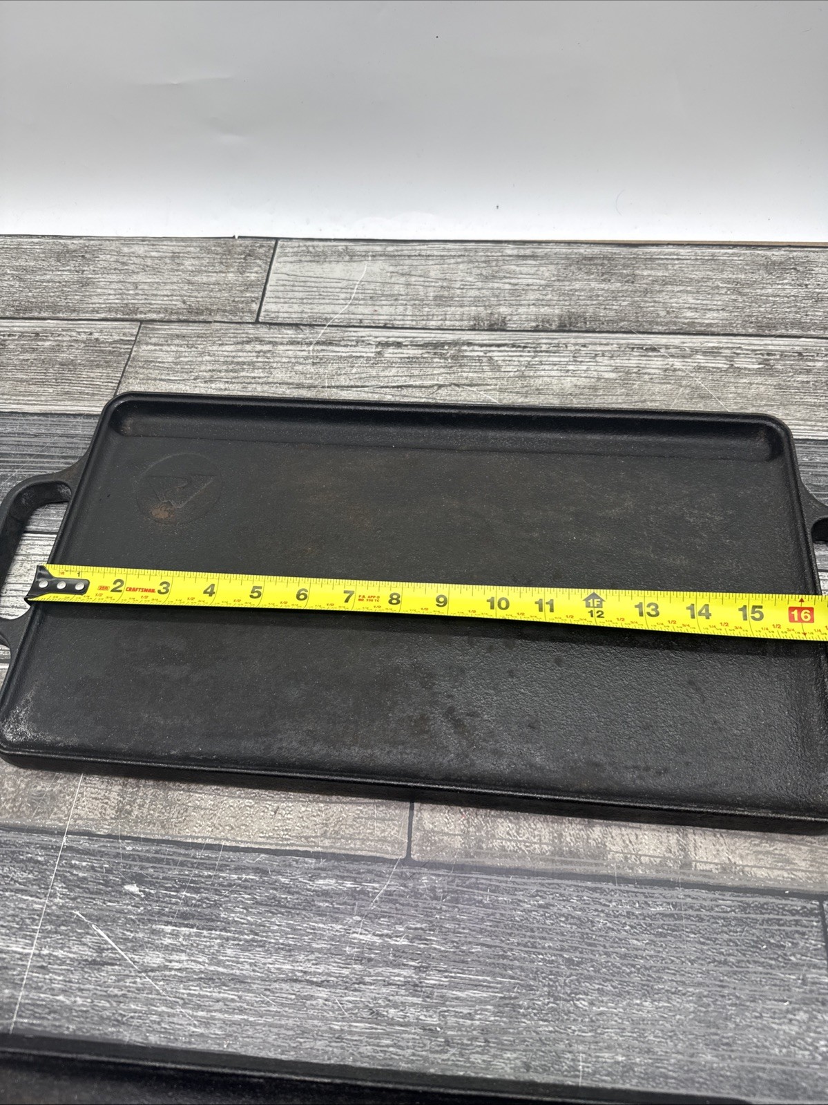 Ozark Trail Lg Reversible Seasoned Cast Iron Grill/Griddle 16.5×9 HEAVY Camping