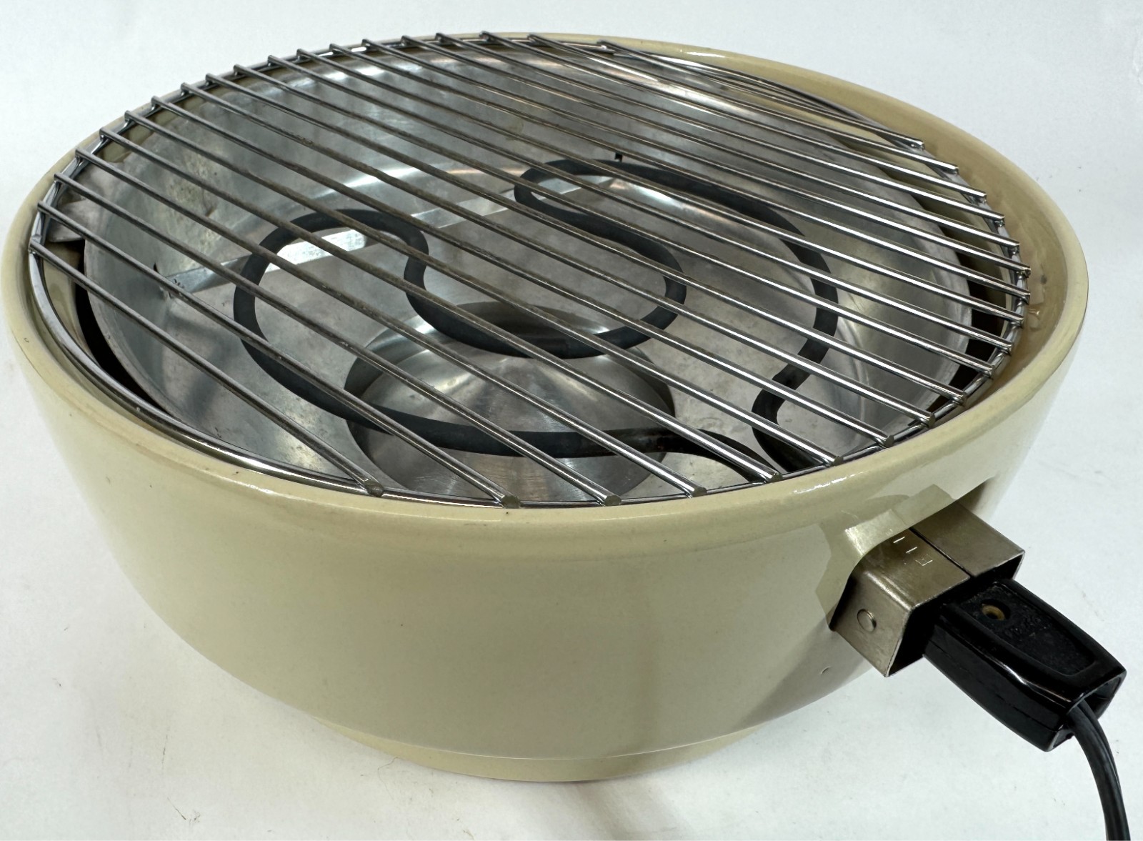 Contempra Char-B-Que Indoor Electric Grill Ceramic Beige MCM WORKS ECB-25