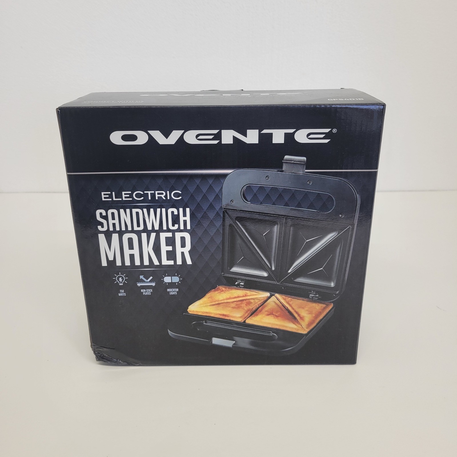 Ovente Electric Sandwich Grill Maker Non-Stick Plates Black GPS401B
