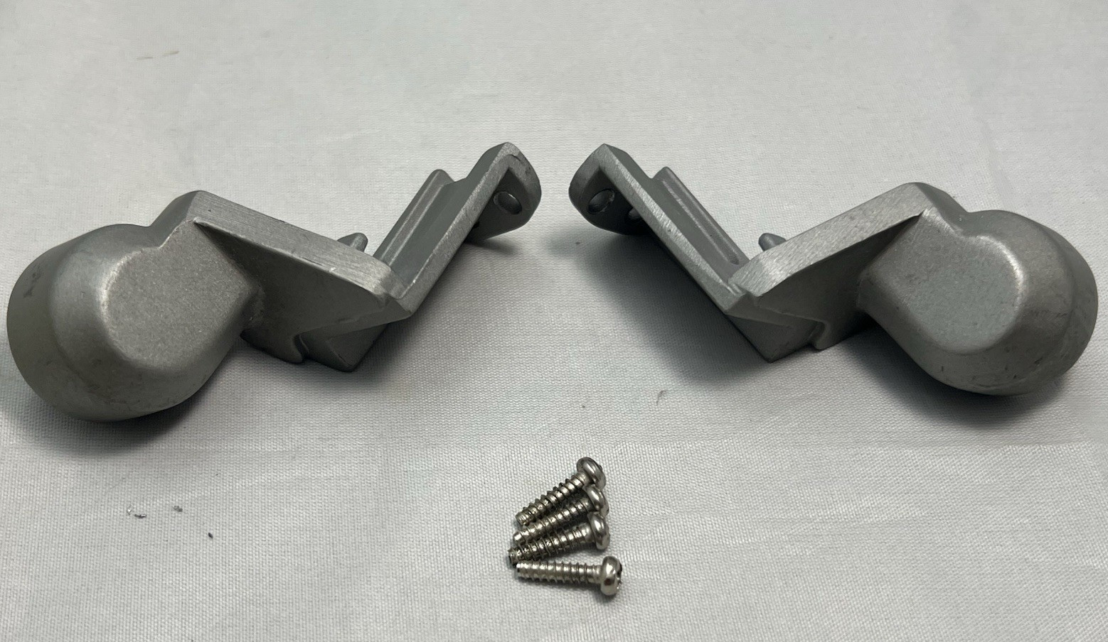 Cuisinart Griddler Panini GR-11 LEFT & RIGHT HINGES W SCREWS Replacement Part