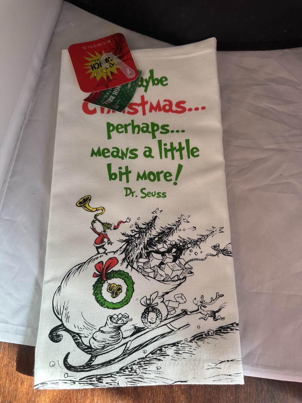 New Dr. Seuss The Grinch Grilled Cheese Sandwich Maker Bundle Extras