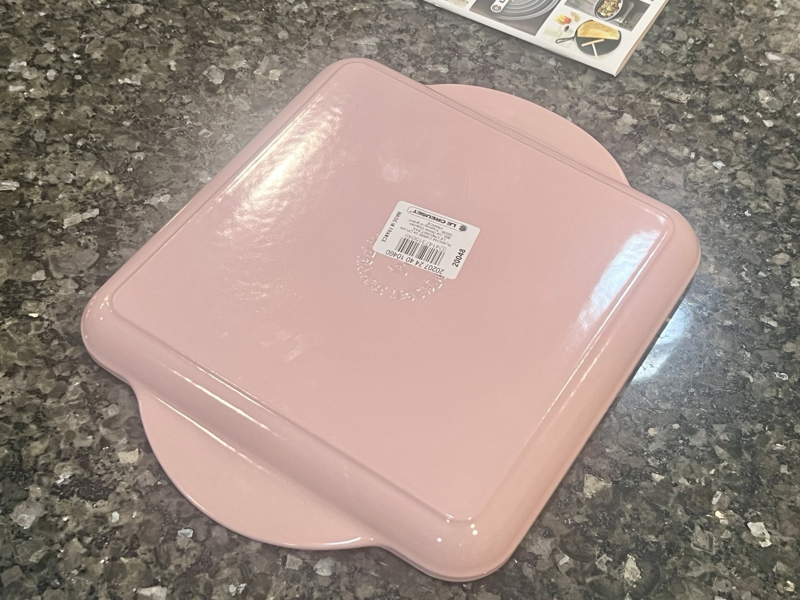 NEW Le Creuset Enameled Cast Iron Skinny Square Griddle Pan 9-1/2″ Chiffon Pink