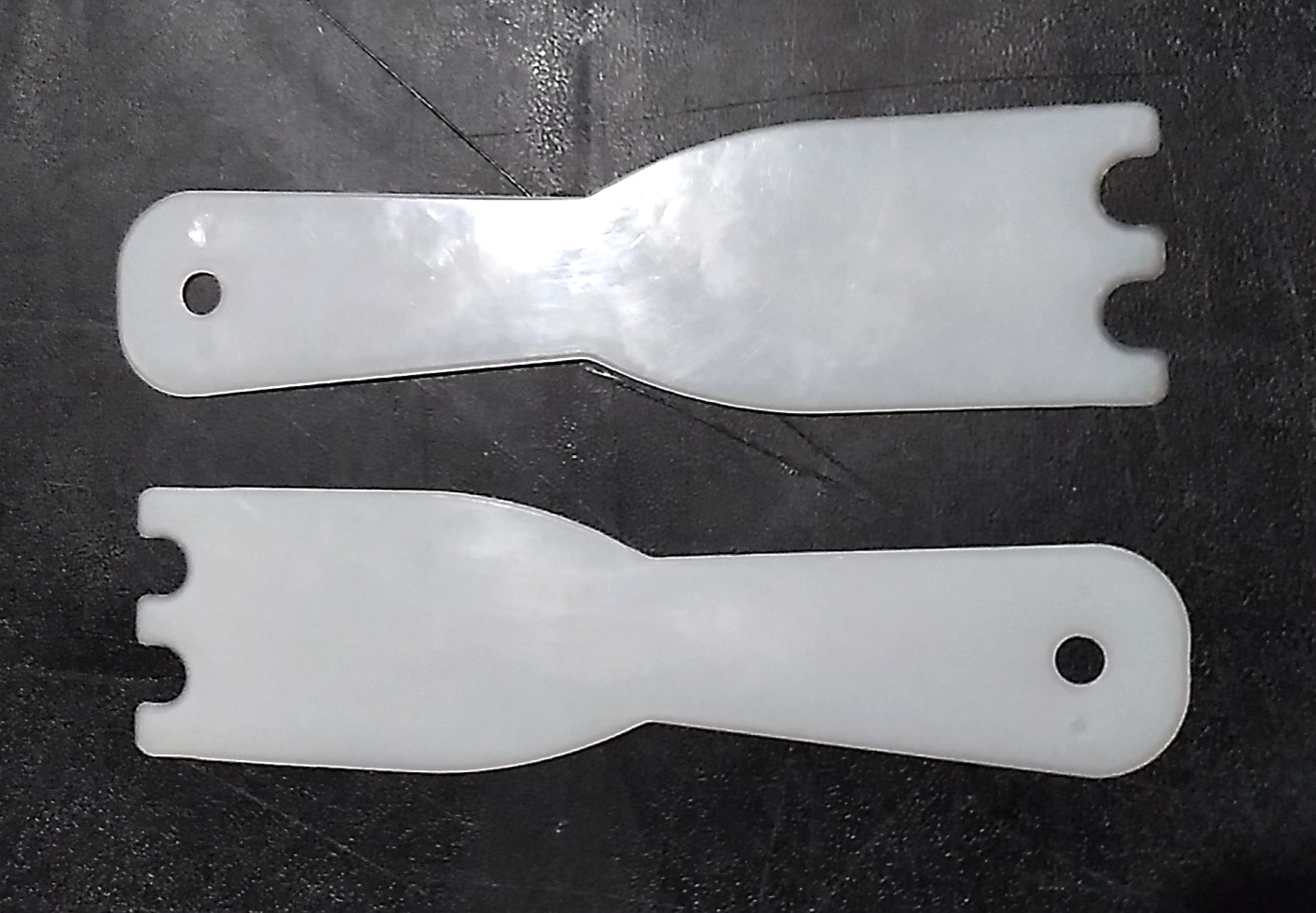 2 – George Foreman Indoor Grill Replacement Scraper Spatula`s transparent White