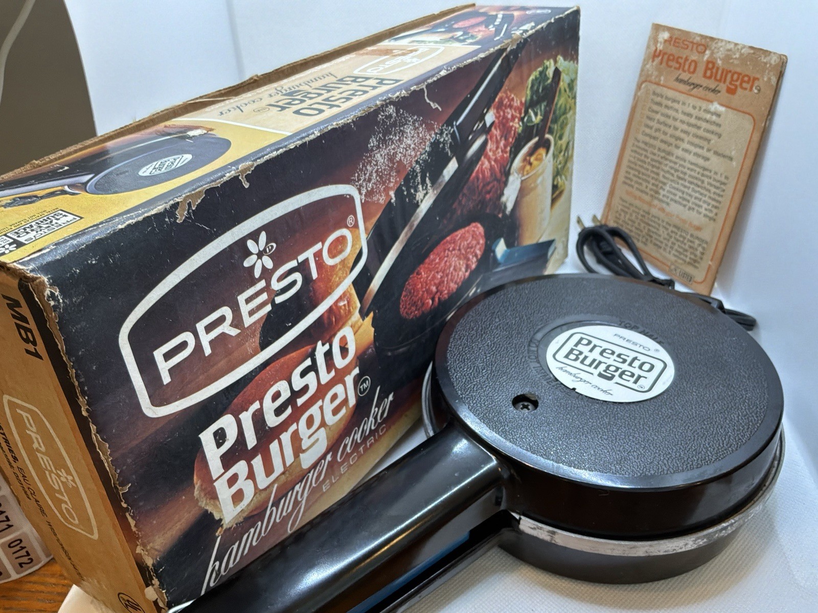 Vintage Presto Quick Burger Cooker 05511 Electric Hamburger Grill Tested w/ Box