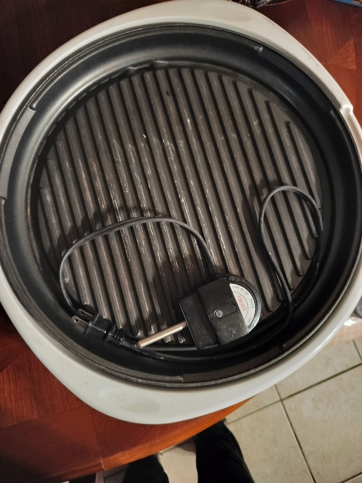 Aroma Electric Table Top Grill 13x13x2