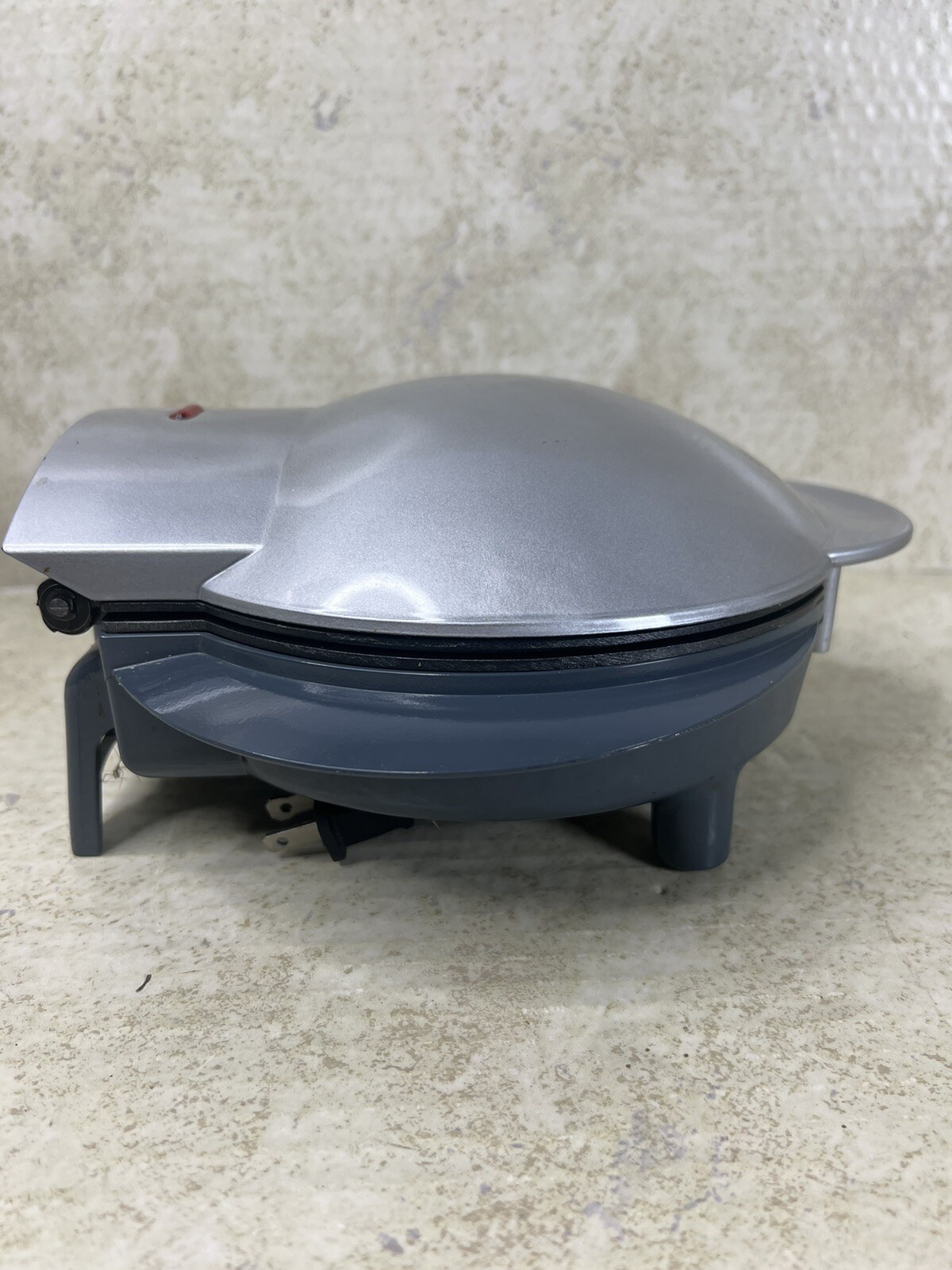 GT Xpress 101 Meal, Snack, And Dessert Maker Nonstick Grill Dual Chamber 08-3309