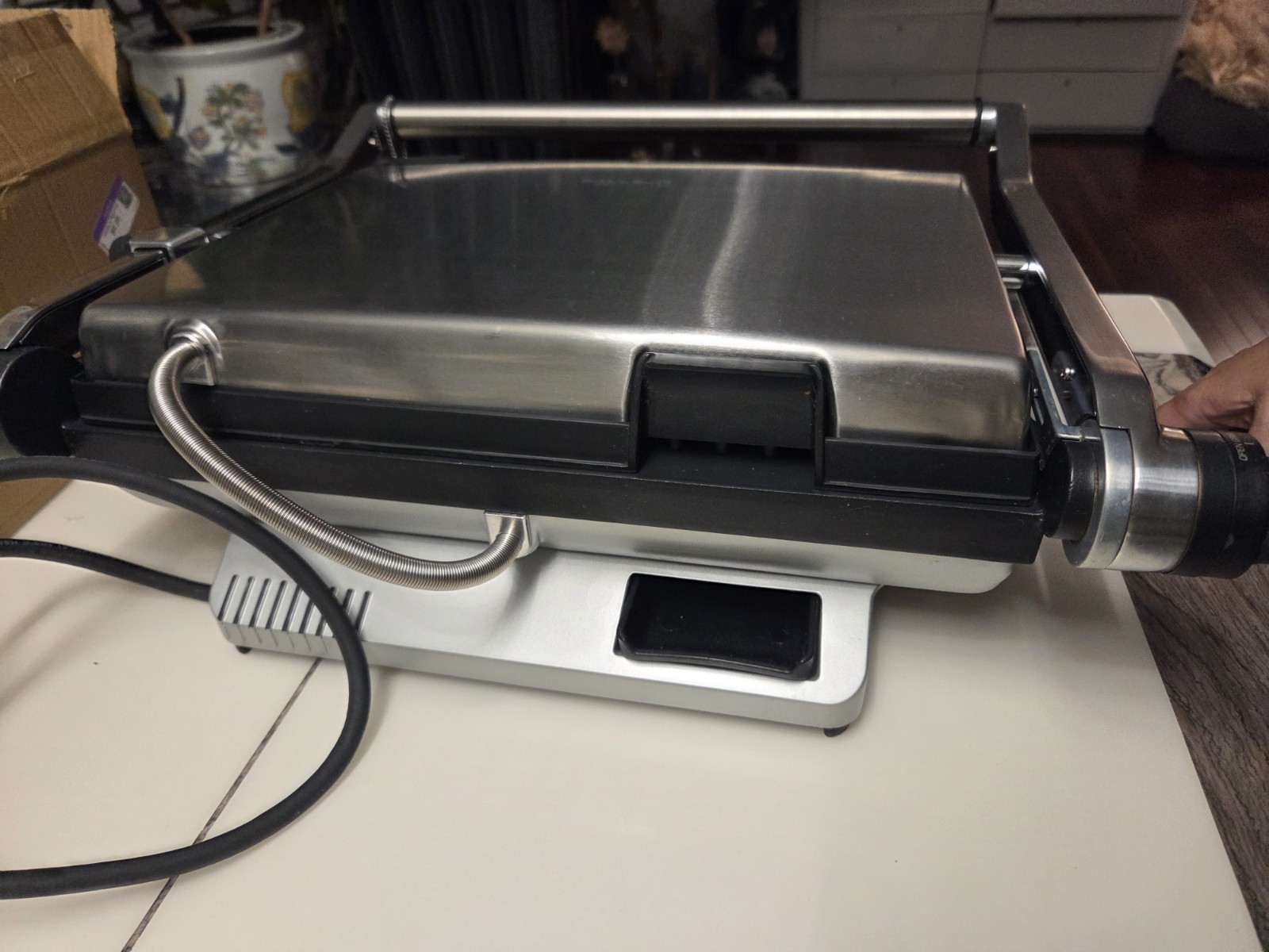 Breville 800GRXL Indoor Grill Die Cast Series | 1500W | BBQ Press