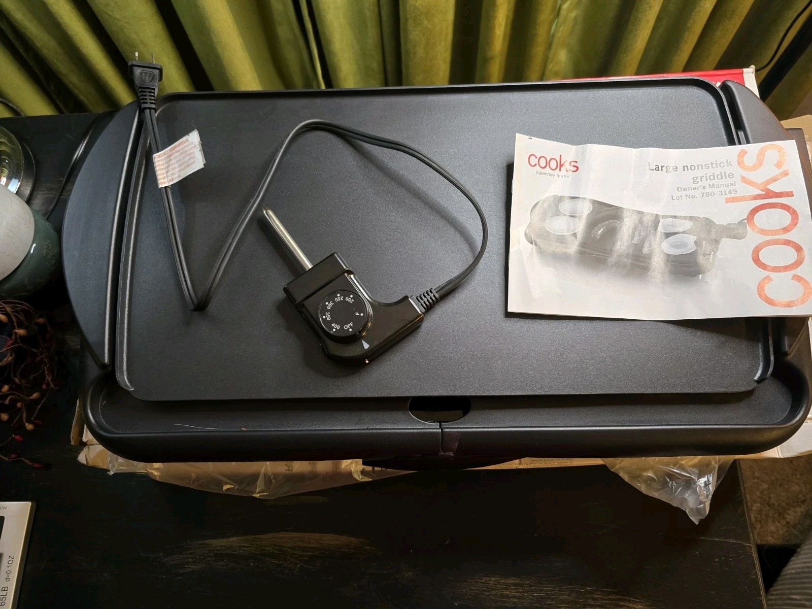 NEW! COOKS X-LARGE FAMILY SIZE 10” X 19” NON-STICK ELECTRIC GRILL GRIDDLE
