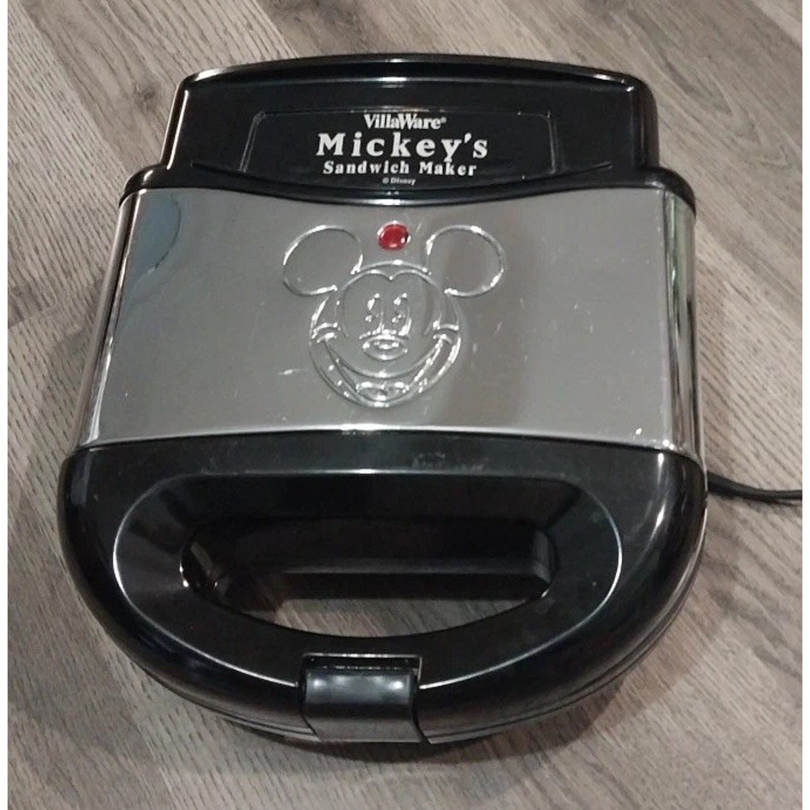 VillaWare V5555-03 Mickey Mouse Disney Sandwich Maker