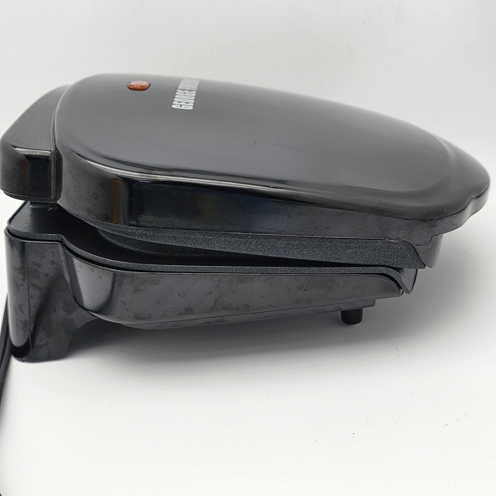 George Foreman Grill GR10B Black Electric Indoor 2-Serving Fat Removing Machine